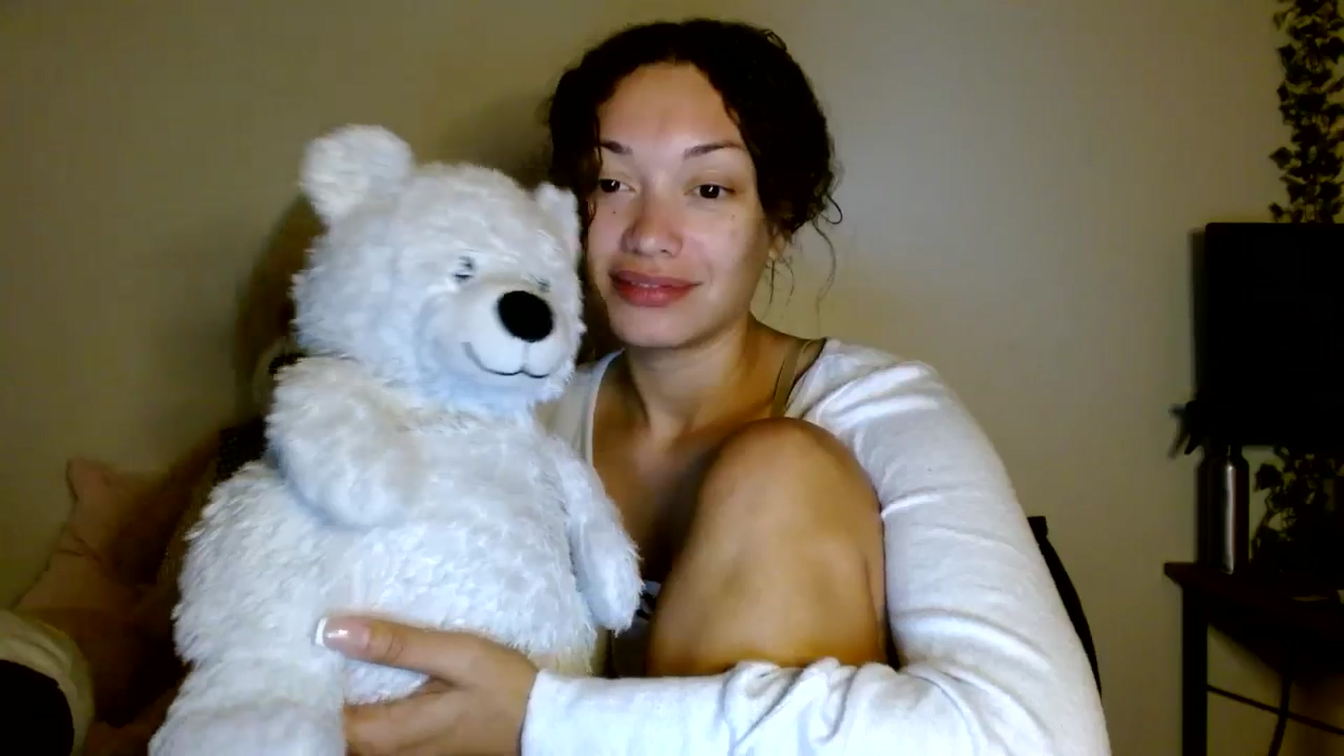 Gallery image thumbnail from Scar__lett's myfreecams stream on, 04/22/2026, 08:13 image 19 of 20