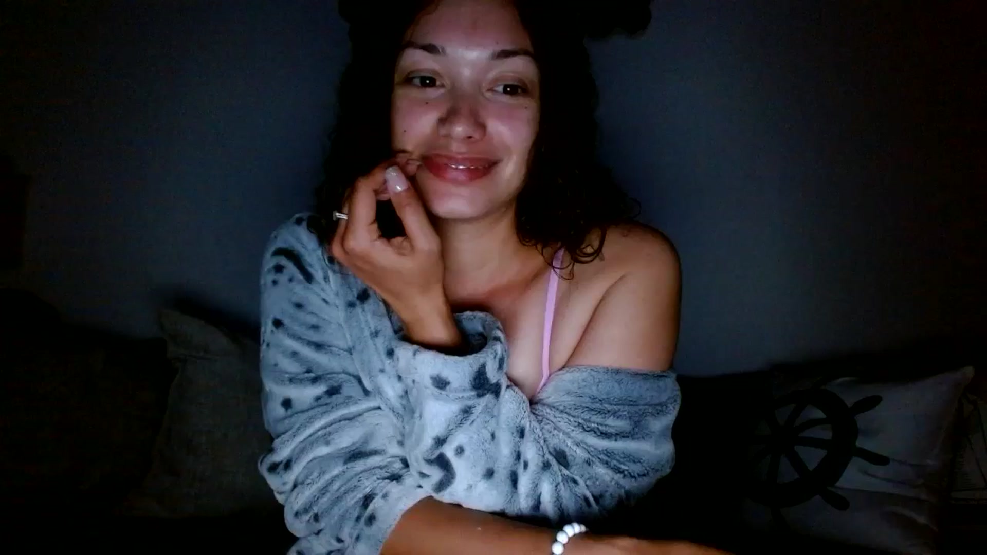 Gallery image thumbnail from Scar__lett's myfreecams stream on, 05/09/2026, 08:36 image 1 of 20