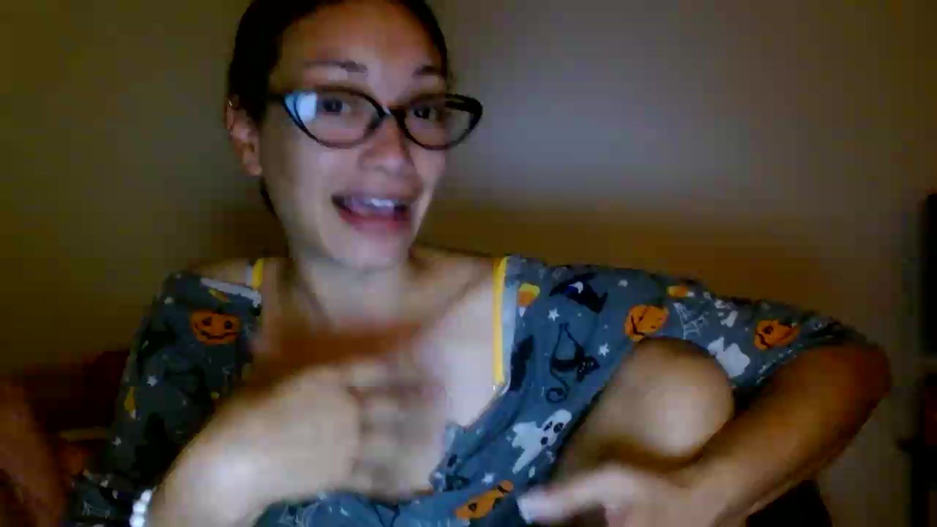 Gallery image thumbnail from Scar__lett's myfreecams stream on, 05/12/2026, 08:05 image 18 of 20