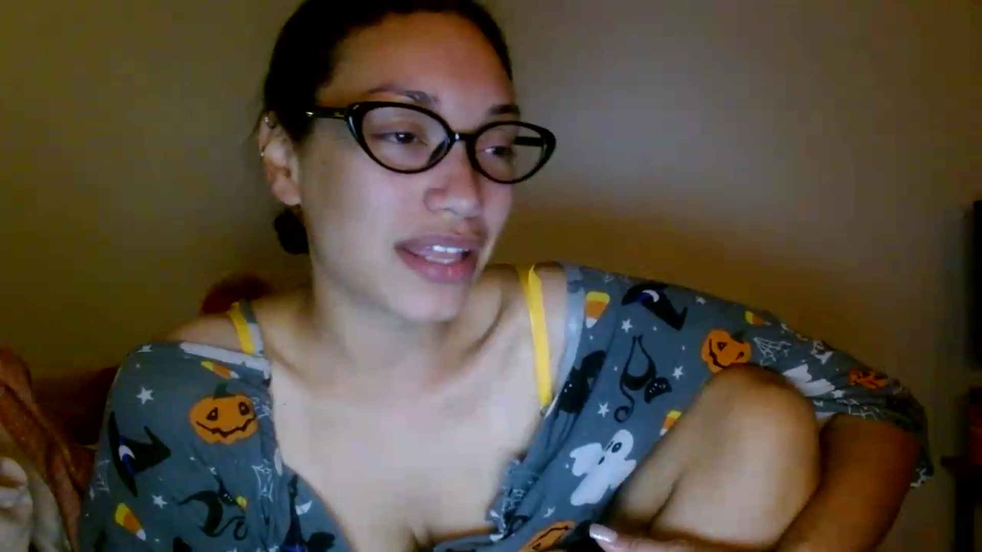 Gallery image thumbnail from Scar__lett's myfreecams stream on, 05/12/2026, 08:05 image 17 of 20