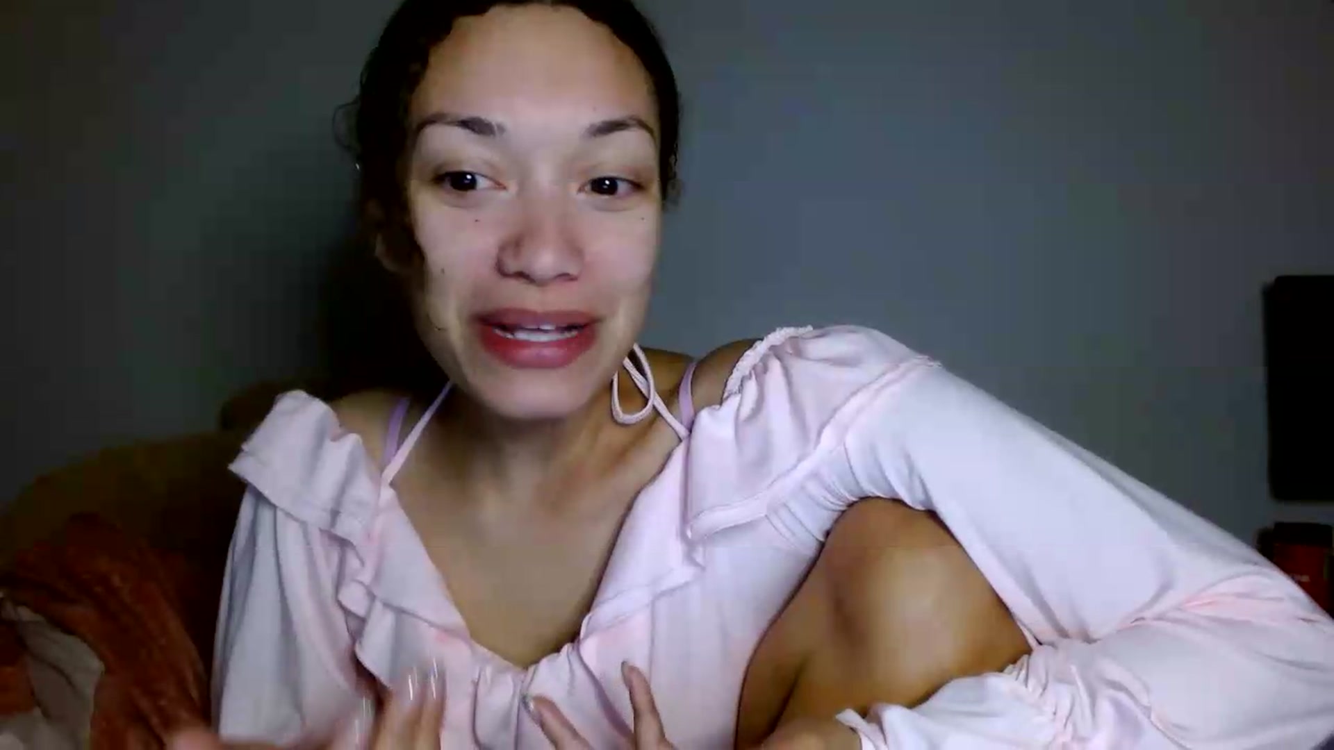 Gallery image thumbnail from Scar__lett's myfreecams stream on, 05/15/2026, 07:20 image 20 of 20