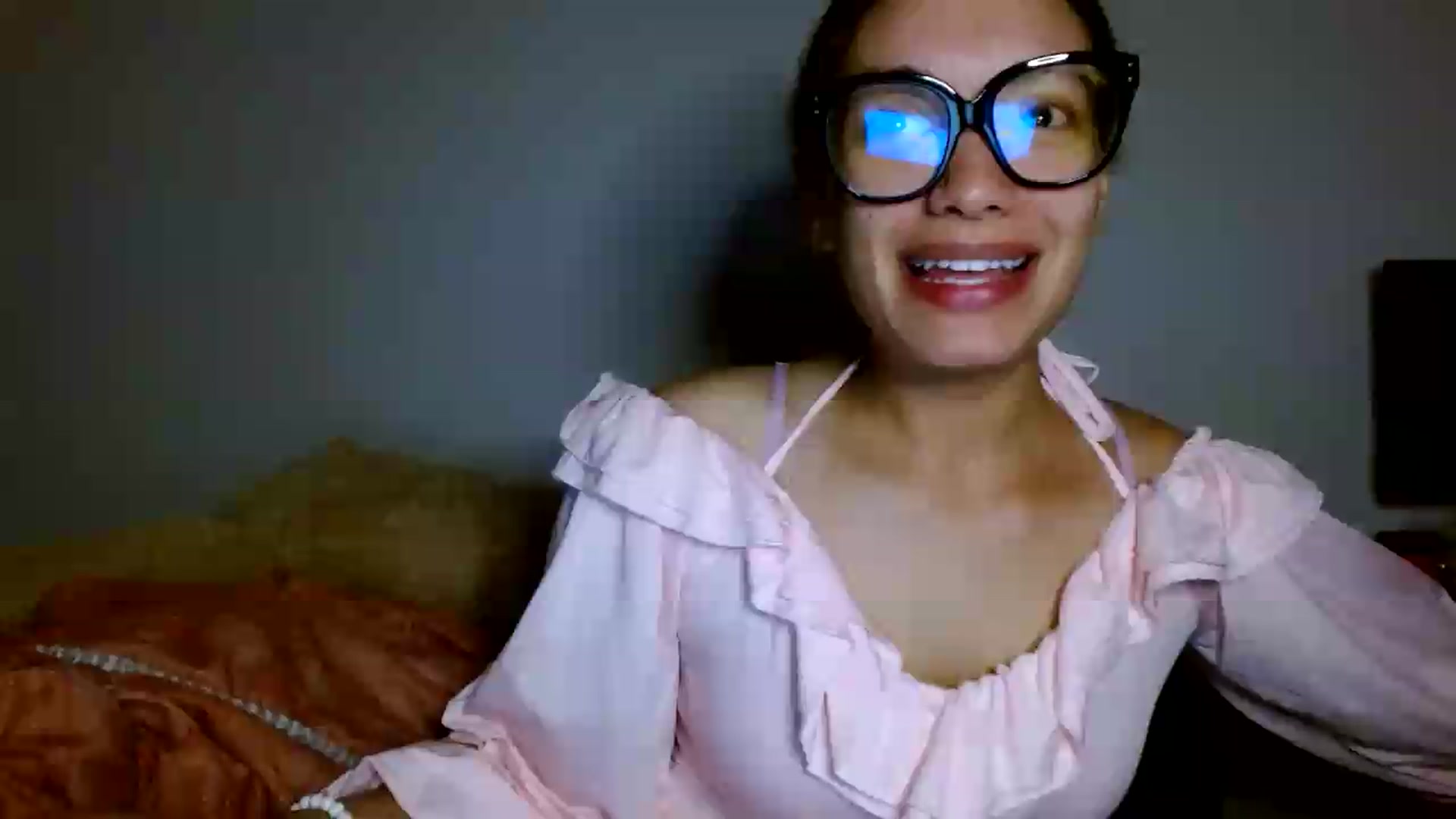 Gallery image thumbnail from Scar__lett's myfreecams stream on, 05/15/2026, 08:32 image 1 of 20