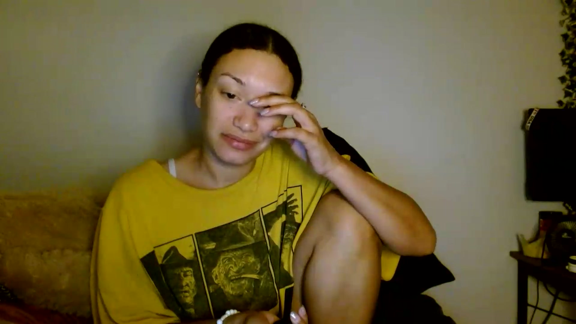 Gallery image thumbnail from Scar__lett's myfreecams stream on, 06/12/2026, 08:43 image 3 of 20