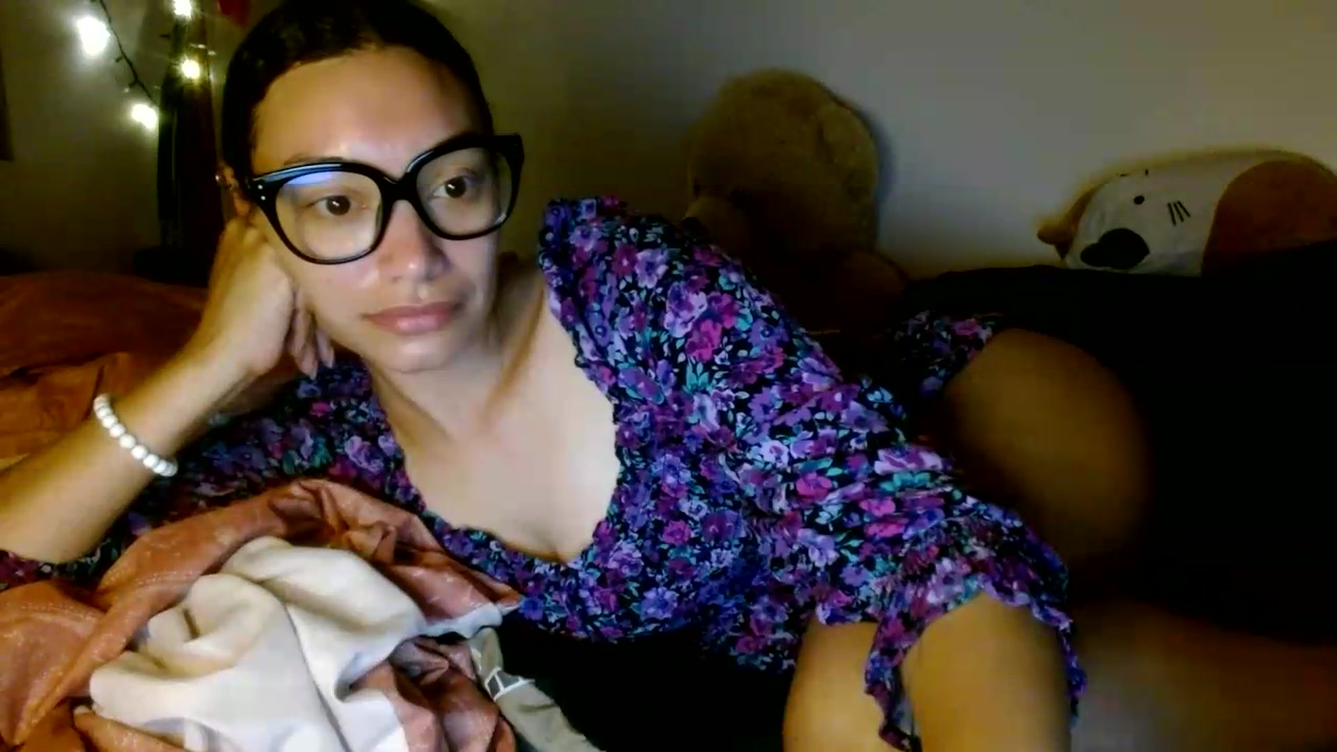 Gallery image thumbnail from Scar__lett's myfreecams stream on, 06/26/2026, 06:51 image 17 of 20