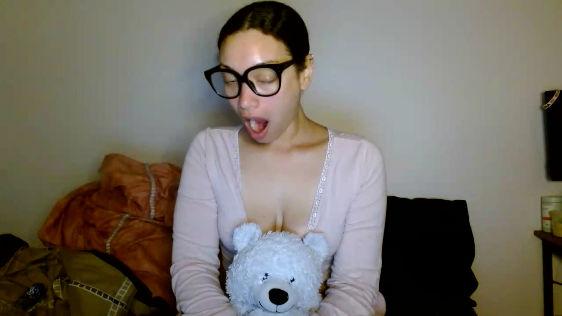 Gallery image thumbnail from Scar__lett's myfreecams stream on, 07/01/2026, 07:30 image 4 of 20
