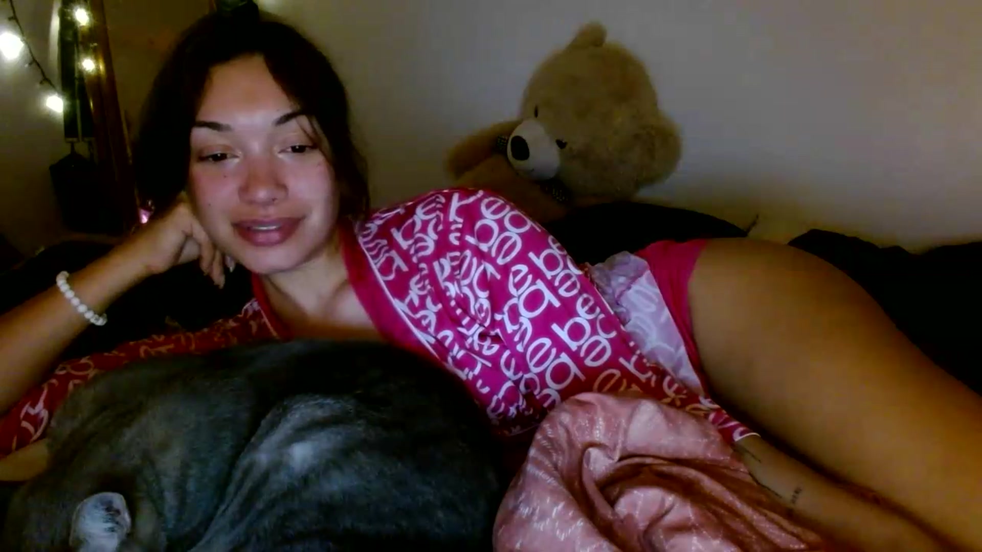 Gallery image thumbnail from Scar__lett's myfreecams stream on, 07/11/2026, 08:57 image 15 of 20