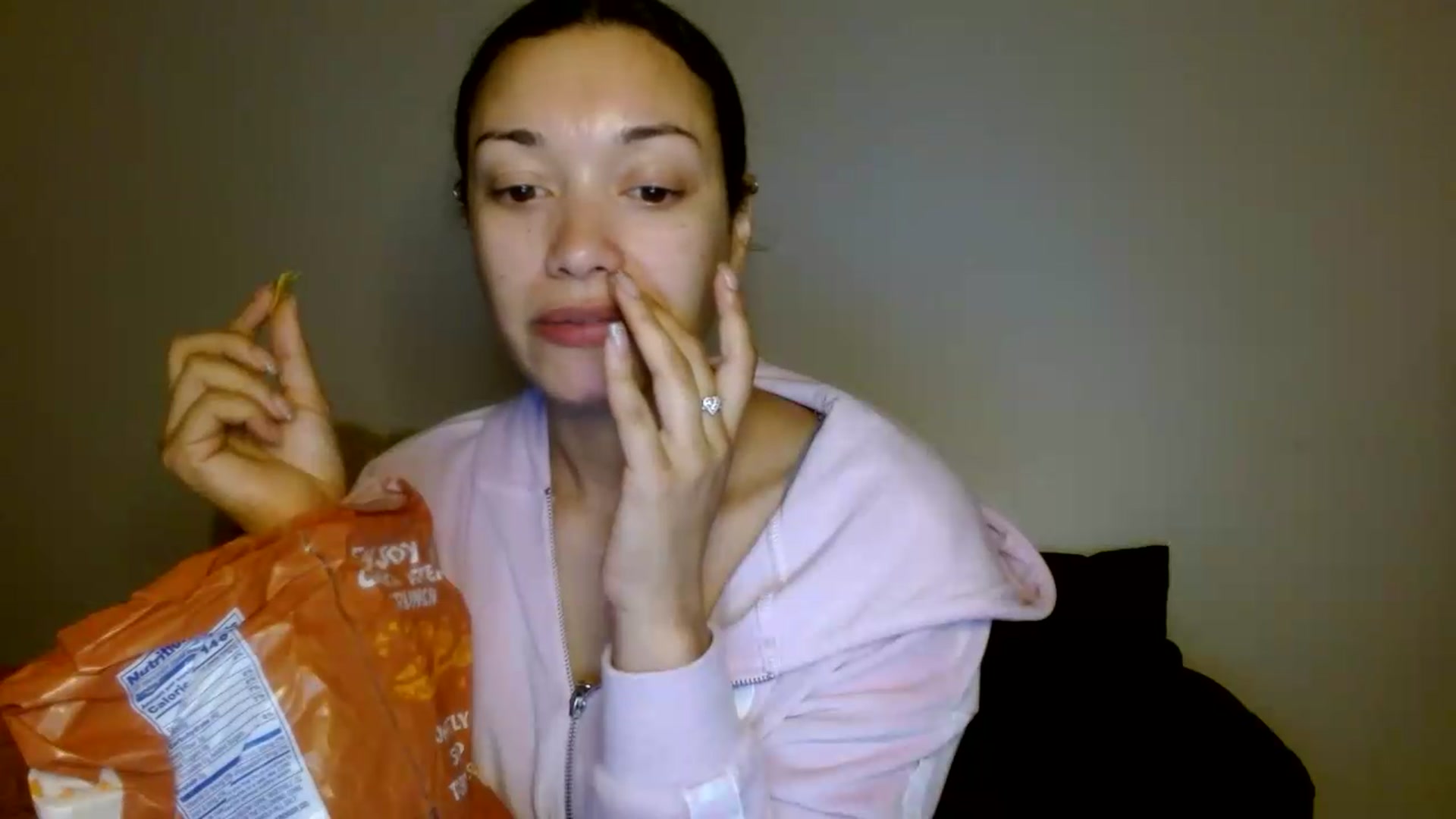 Gallery image thumbnail from Scar__lett's myfreecams stream on, 08/10/2026, 07:33 image 13 of 20