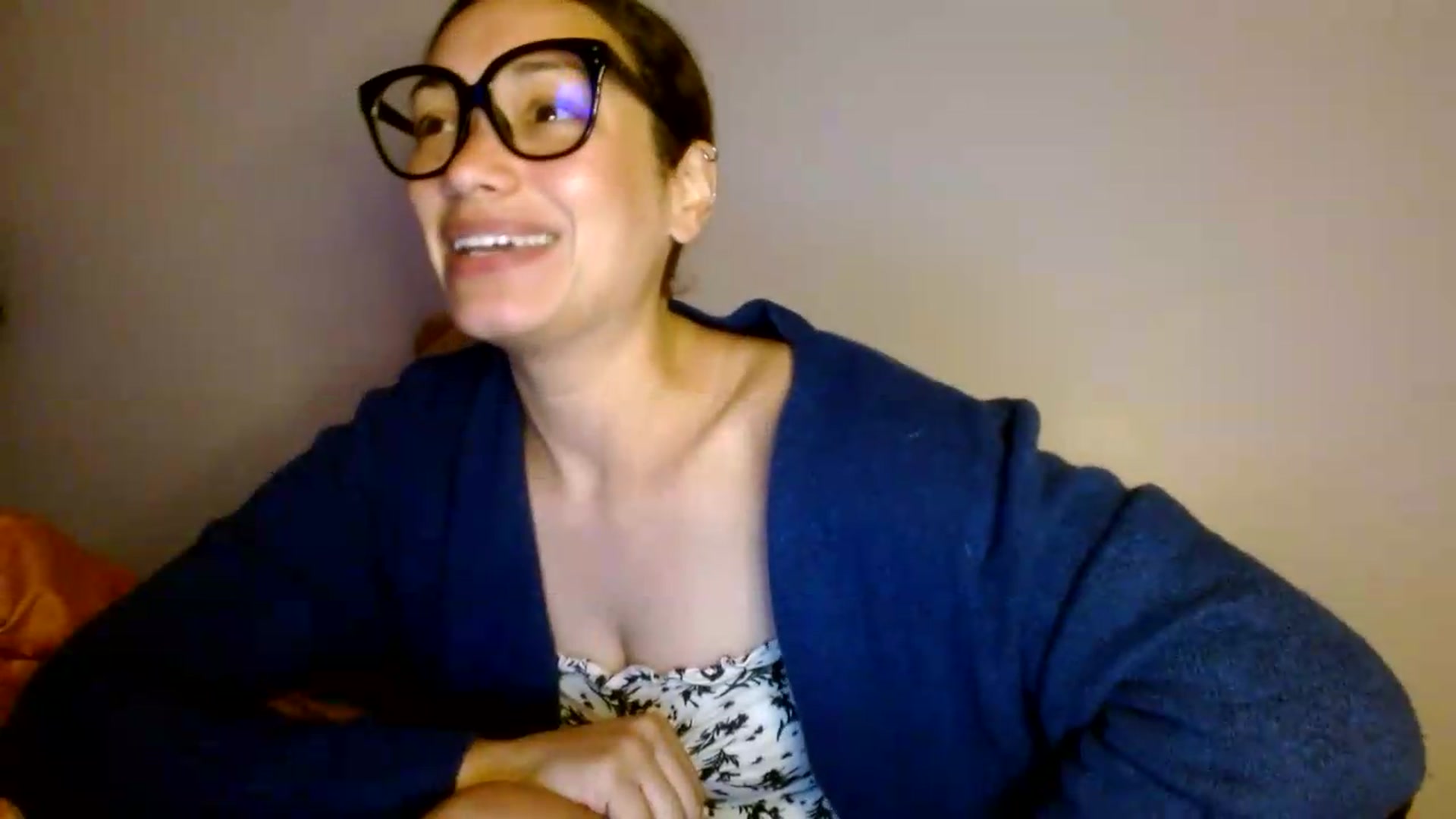 Gallery image thumbnail from Scar__lett's myfreecams stream on, 08/14/2026, 07:53 image 12 of 20