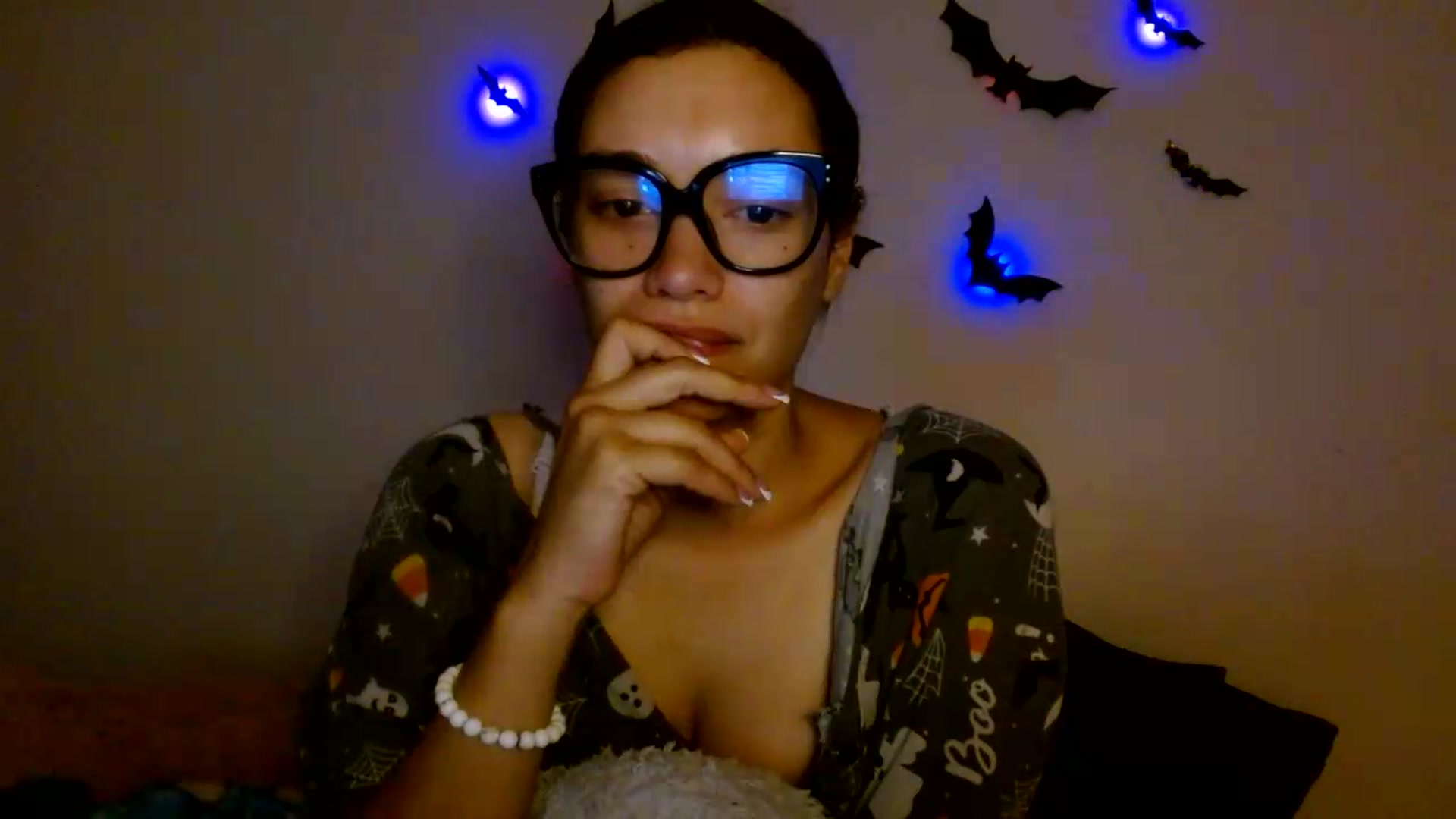 Gallery image thumbnail from Scar__lett's myfreecams stream on, 08/21/2026, 07:18 image 3 of 20