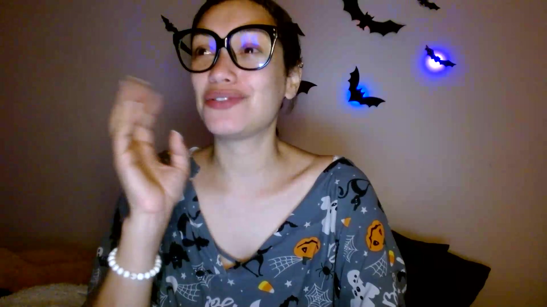 Gallery image thumbnail from Scar__lett's myfreecams stream on, 08/21/2026, 07:18 image 17 of 20