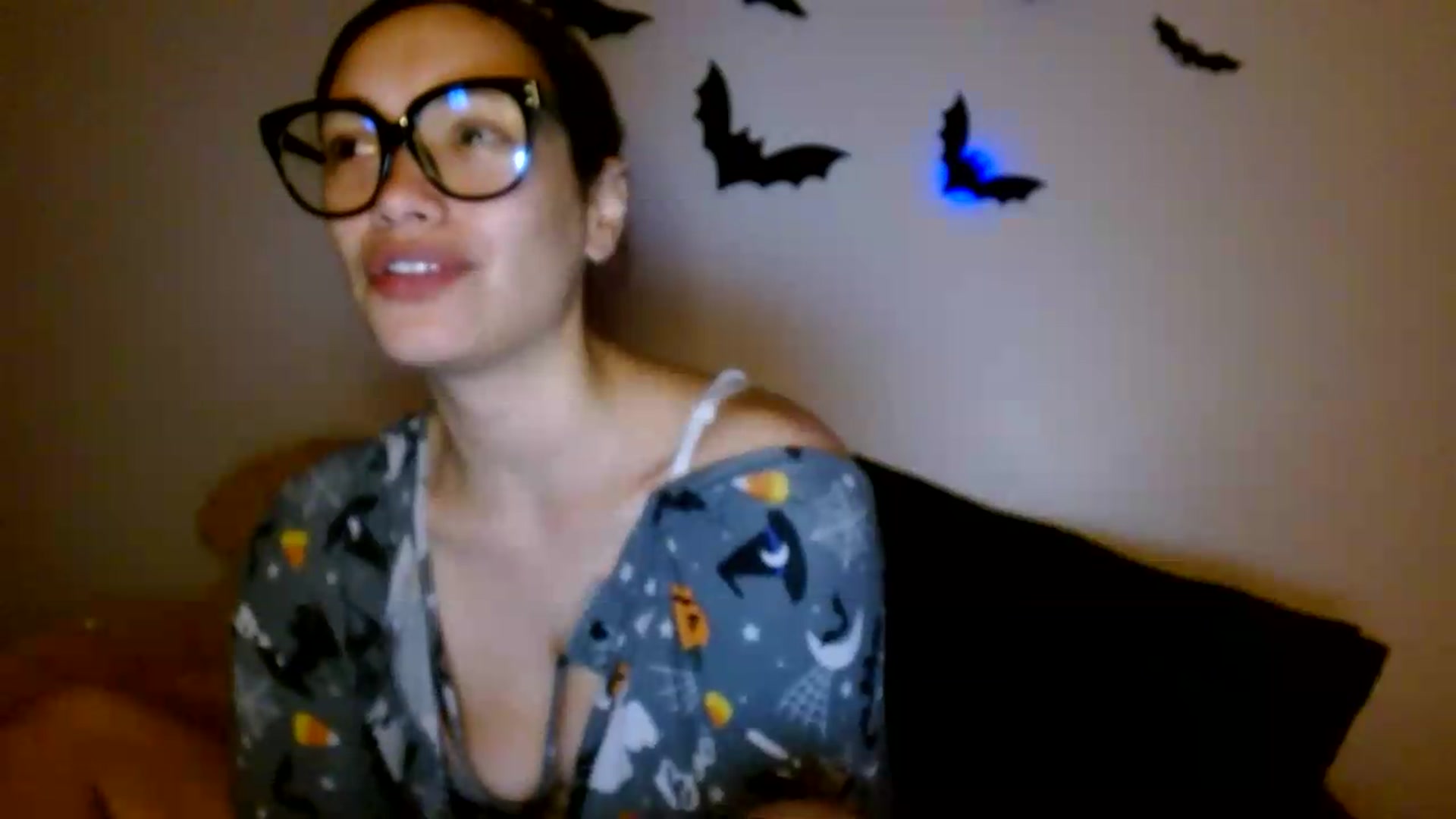 Gallery image thumbnail from Scar__lett's myfreecams stream on, 08/21/2026, 08:30 image 7 of 20