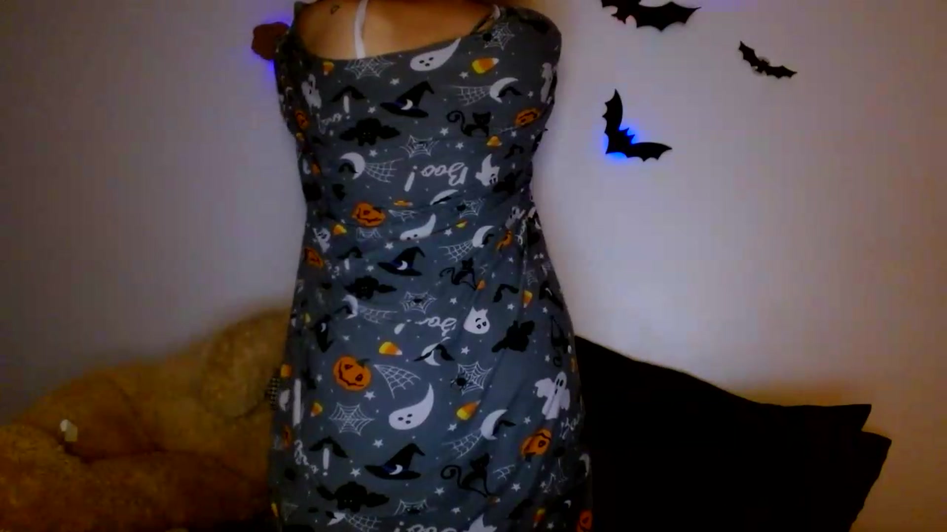 Gallery image thumbnail from Scar__lett's myfreecams stream on, 08/21/2026, 08:30 image 16 of 20