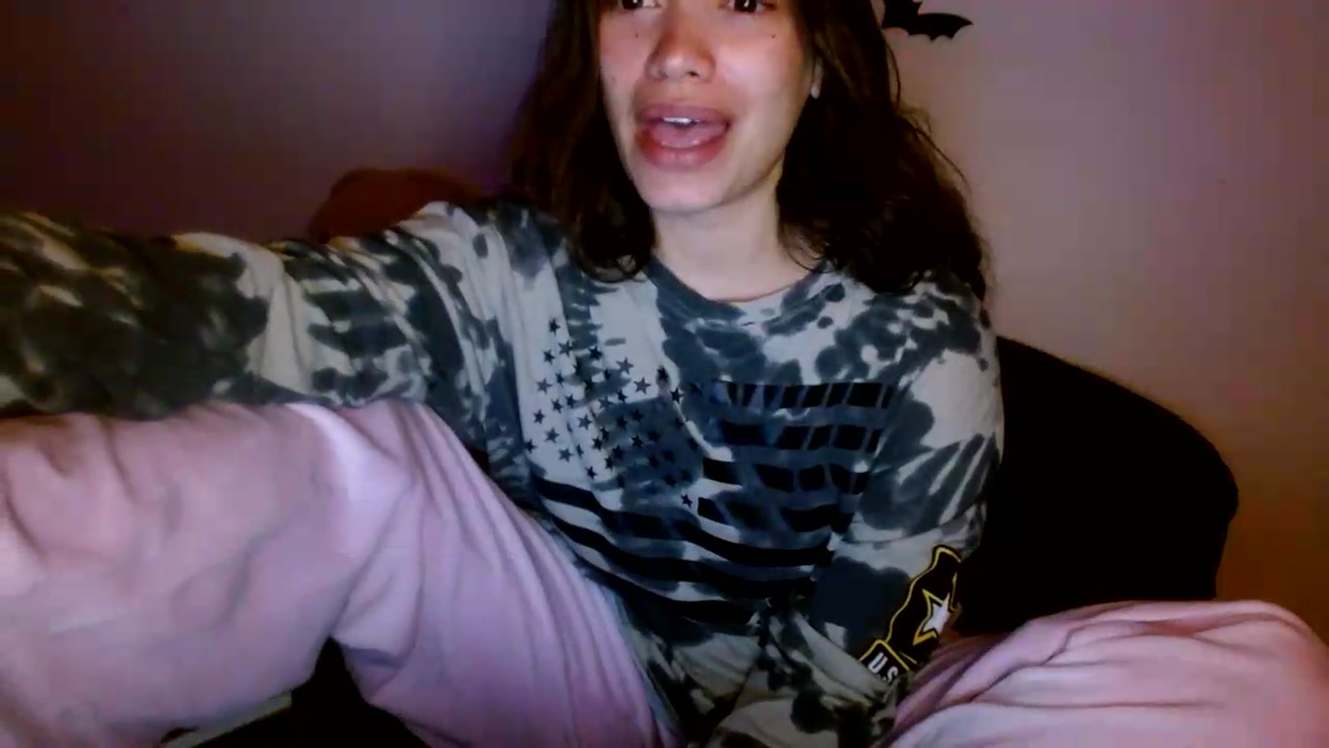 Gallery image thumbnail from Scar__lett's myfreecams stream on, 09/04/2026, 06:35 image 17 of 20
