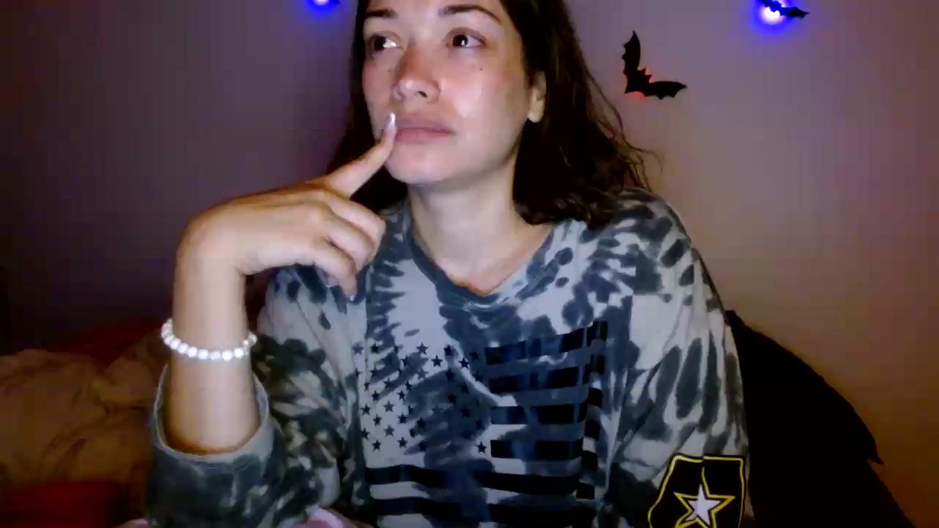 Gallery image thumbnail from Scar__lett's myfreecams stream on, 09/04/2026, 07:10 image 8 of 20