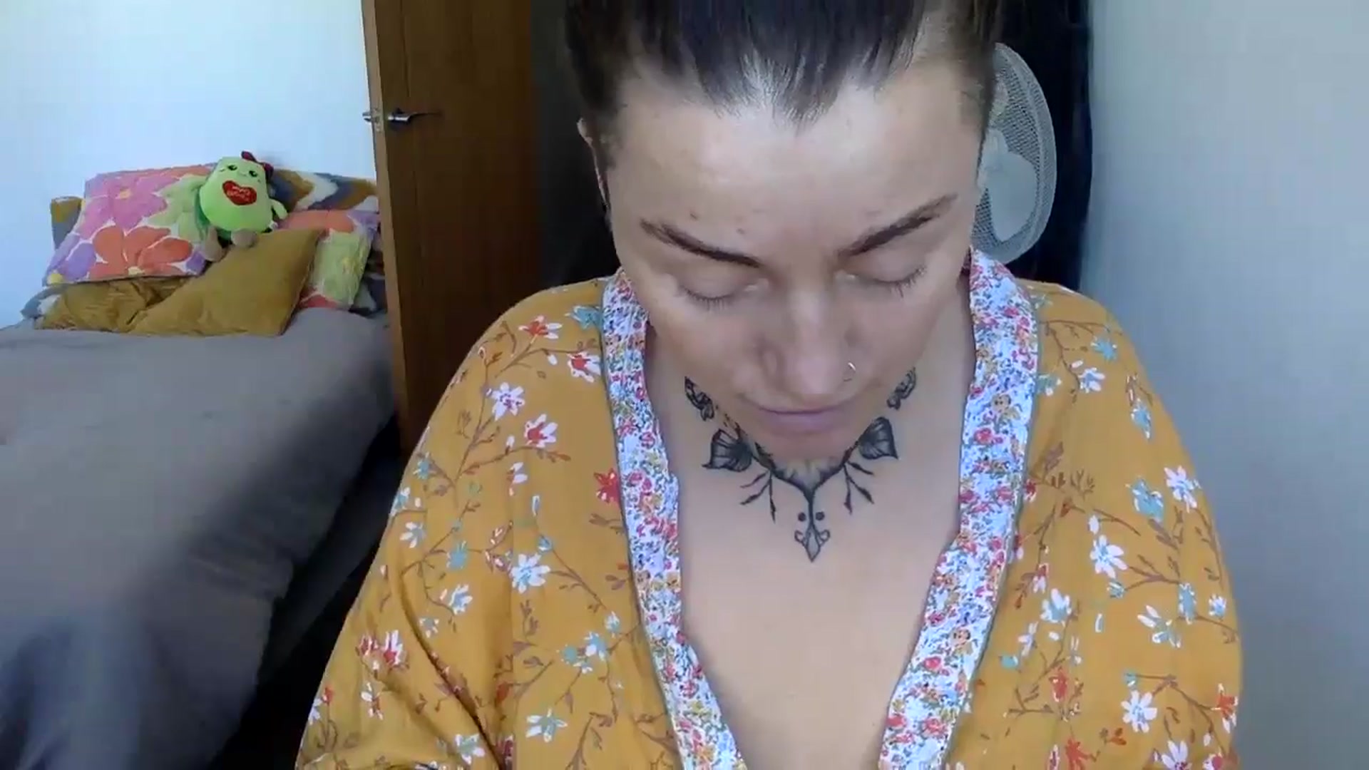 Gallery image thumbnail from Scarlet99's myfreecams stream on, 08/31/2024, 10:55 image 5 of 20
