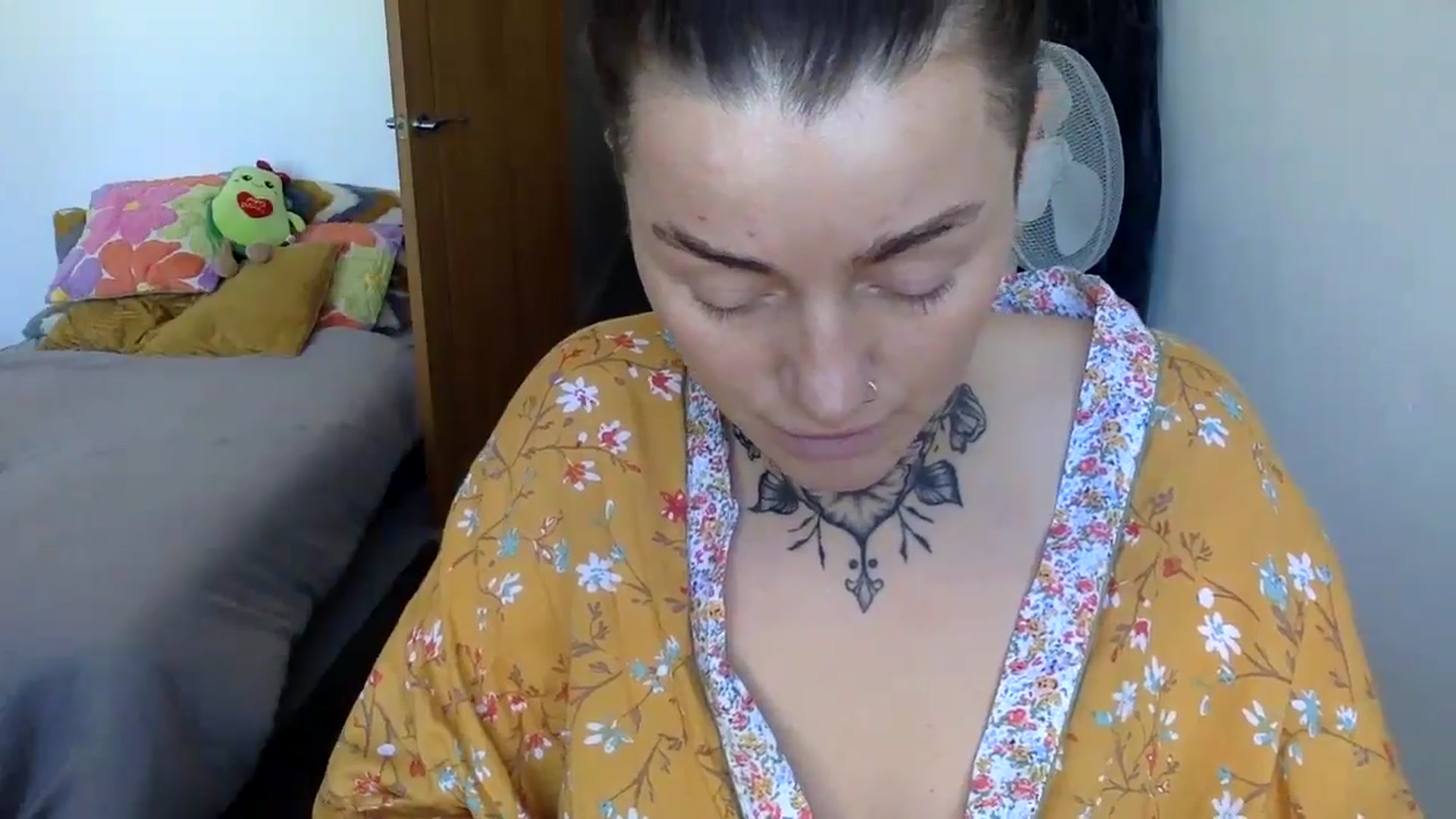 Gallery image thumbnail from Scarlet99's myfreecams stream on, 08/31/2024, 10:55 image 13 of 20
