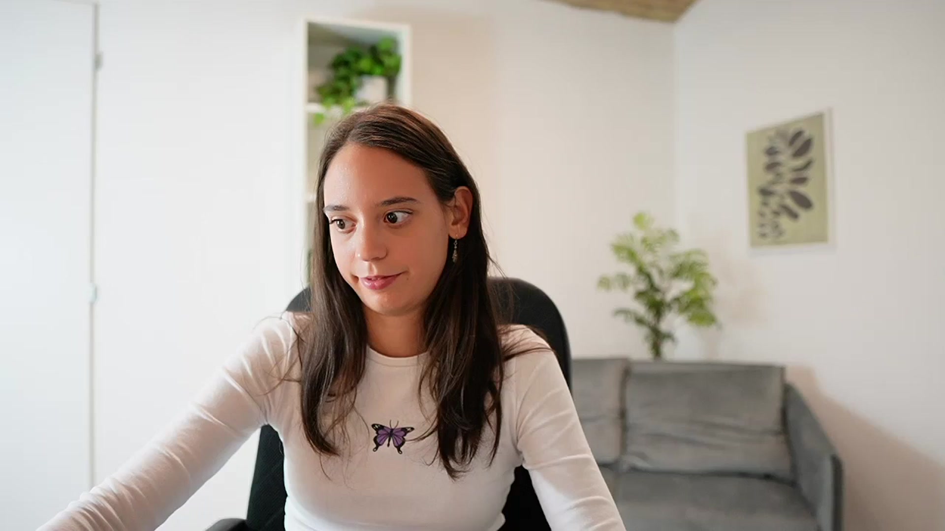 Gallery image thumbnail from ScarletBloom's myfreecams stream on, 10/02/2023, 18:02 image 4 of 20