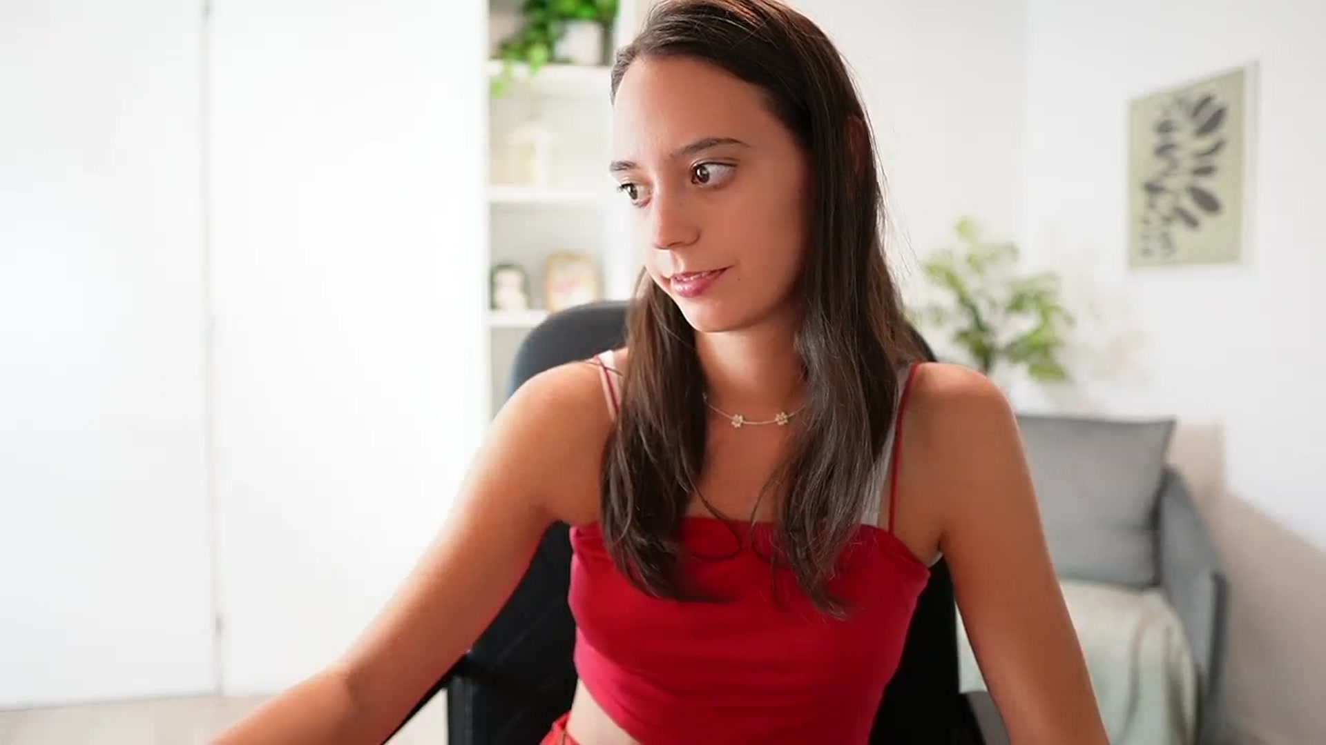 Gallery image thumbnail from ScarletBloom's myfreecams stream on, 10/07/2023, 18:09 image 9 of 20