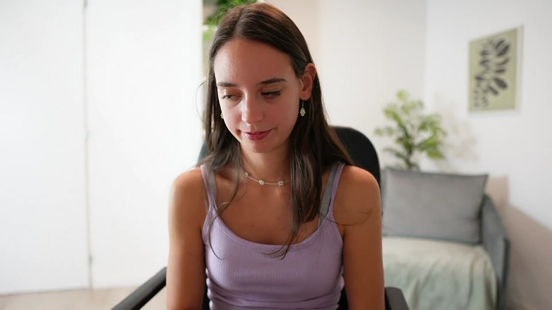 Gallery image thumbnail from ScarletBloom's myfreecams stream on, 10/09/2023, 14:16 image 13 of 20