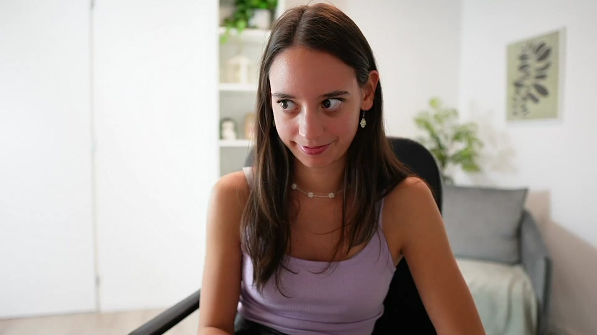 Gallery image thumbnail from ScarletBloom's myfreecams stream on, 10/09/2023, 14:16 image 17 of 20