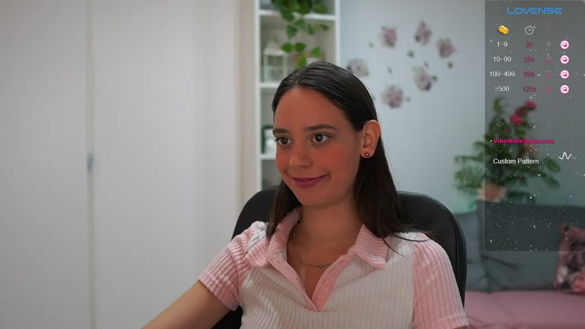 Gallery image thumbnail from ScarletBloom's myfreecams stream on, 04/21/2024, 14:33 image 2 of 20