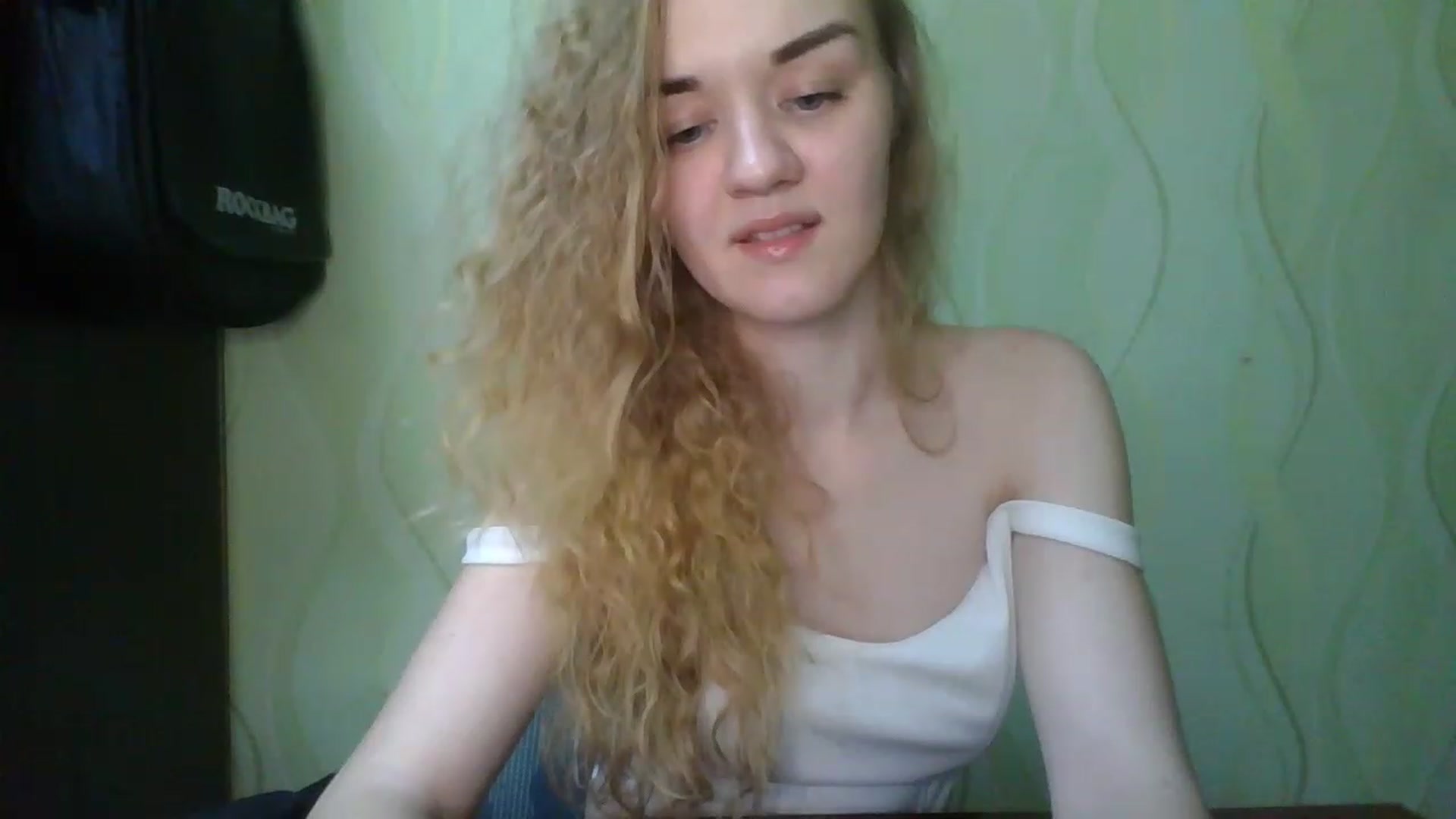 Gallery image thumbnail from ScarletChase's myfreecams stream on, 11/15/2022, 13:34 image 6 of 20