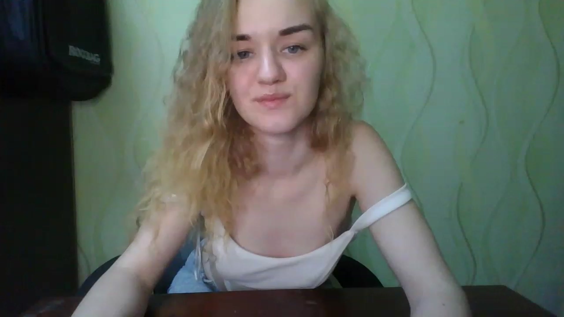 Gallery image thumbnail from ScarletChase's myfreecams stream on, 11/15/2022, 14:37 image 7 of 20