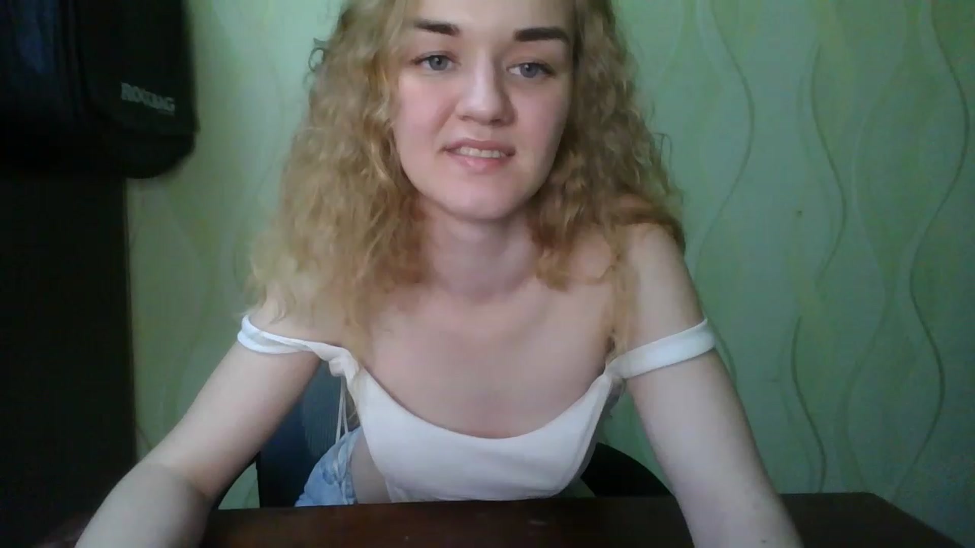 Gallery image thumbnail from ScarletChase's myfreecams stream on, 11/15/2022, 14:37 image 6 of 20