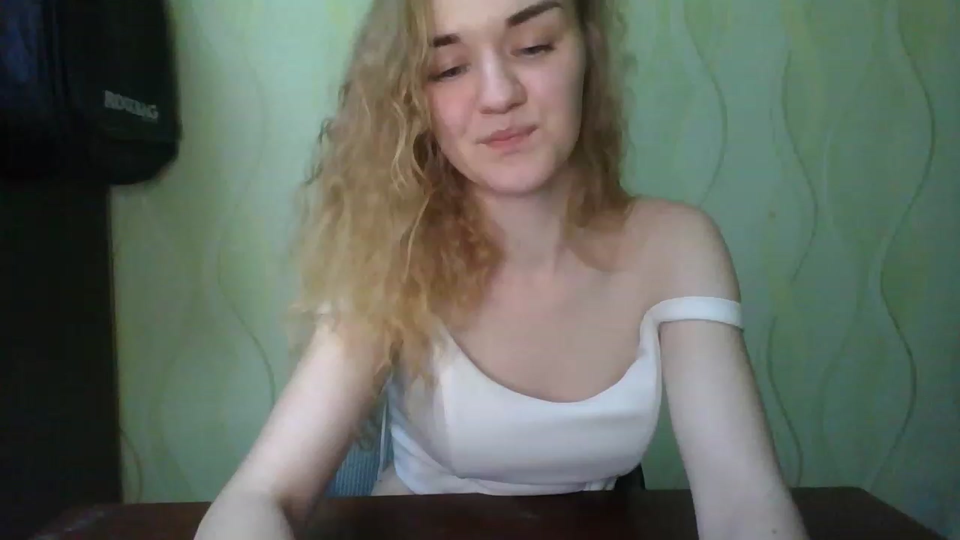 Gallery image thumbnail from ScarletChase's myfreecams stream on, 11/15/2022, 14:37 image 16 of 20