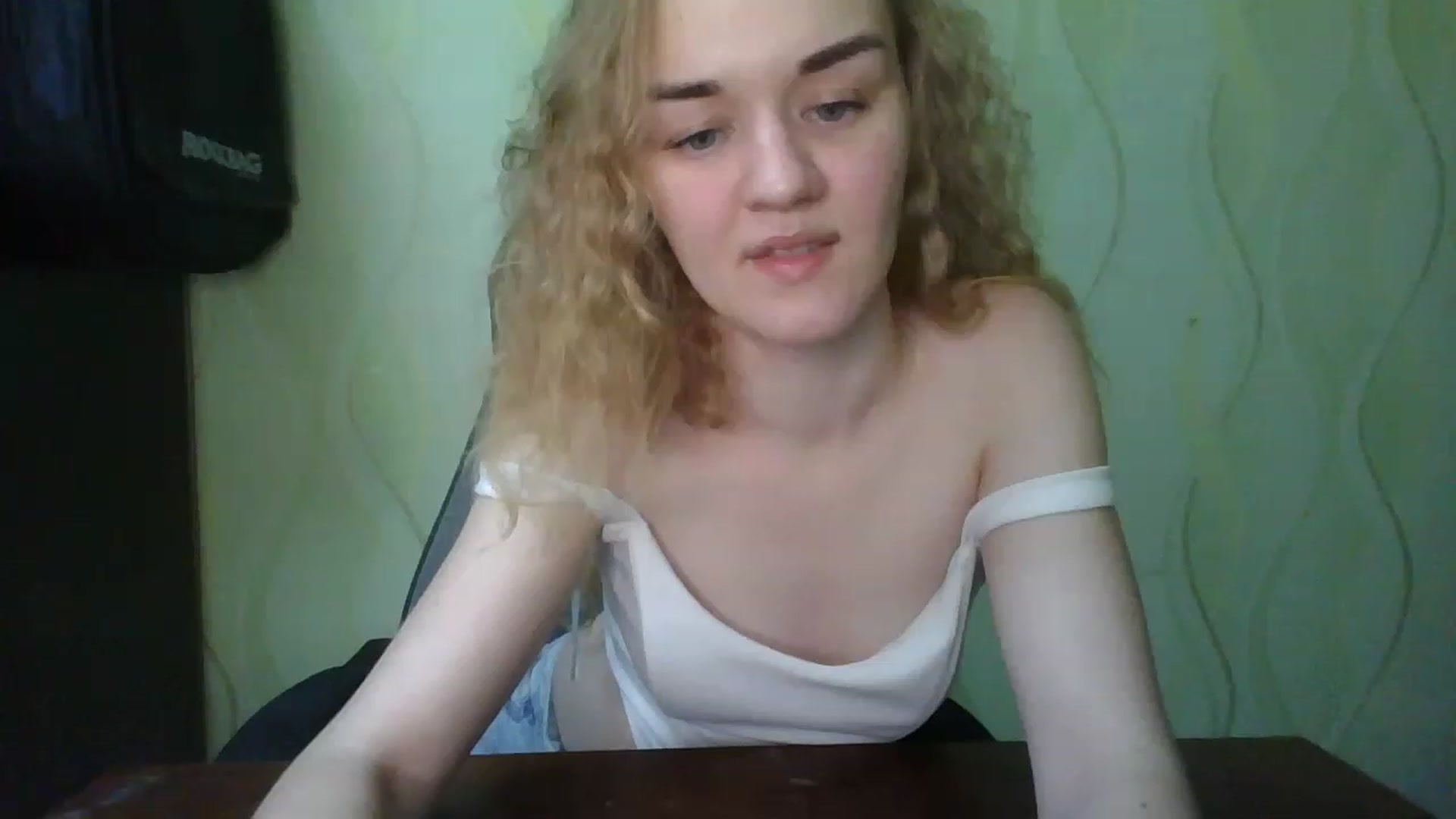 Gallery image thumbnail from ScarletChase's myfreecams stream on, 11/15/2022, 14:37 image 5 of 20