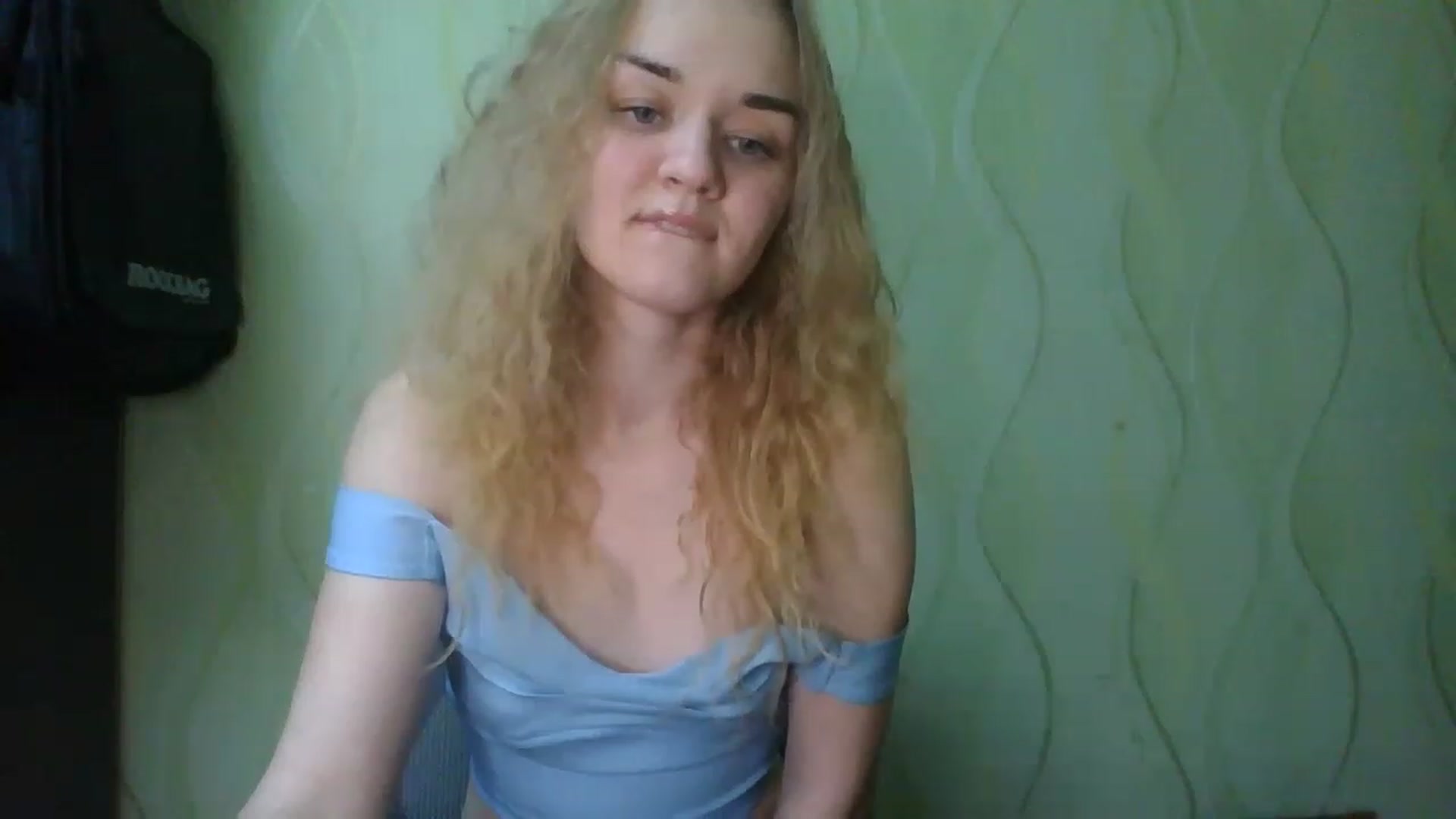Gallery image thumbnail from ScarletChase's myfreecams stream on, 11/17/2022, 14:41 image 10 of 20
