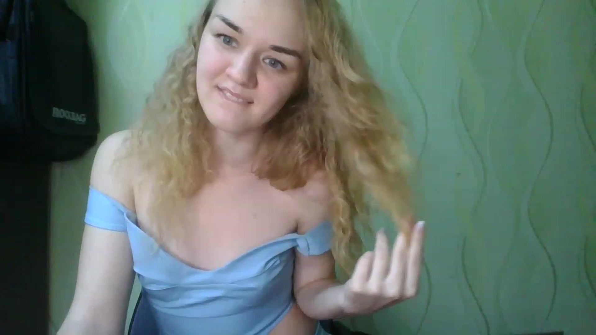 Gallery image thumbnail from ScarletChase's myfreecams stream on, 11/17/2022, 14:41 image 3 of 20