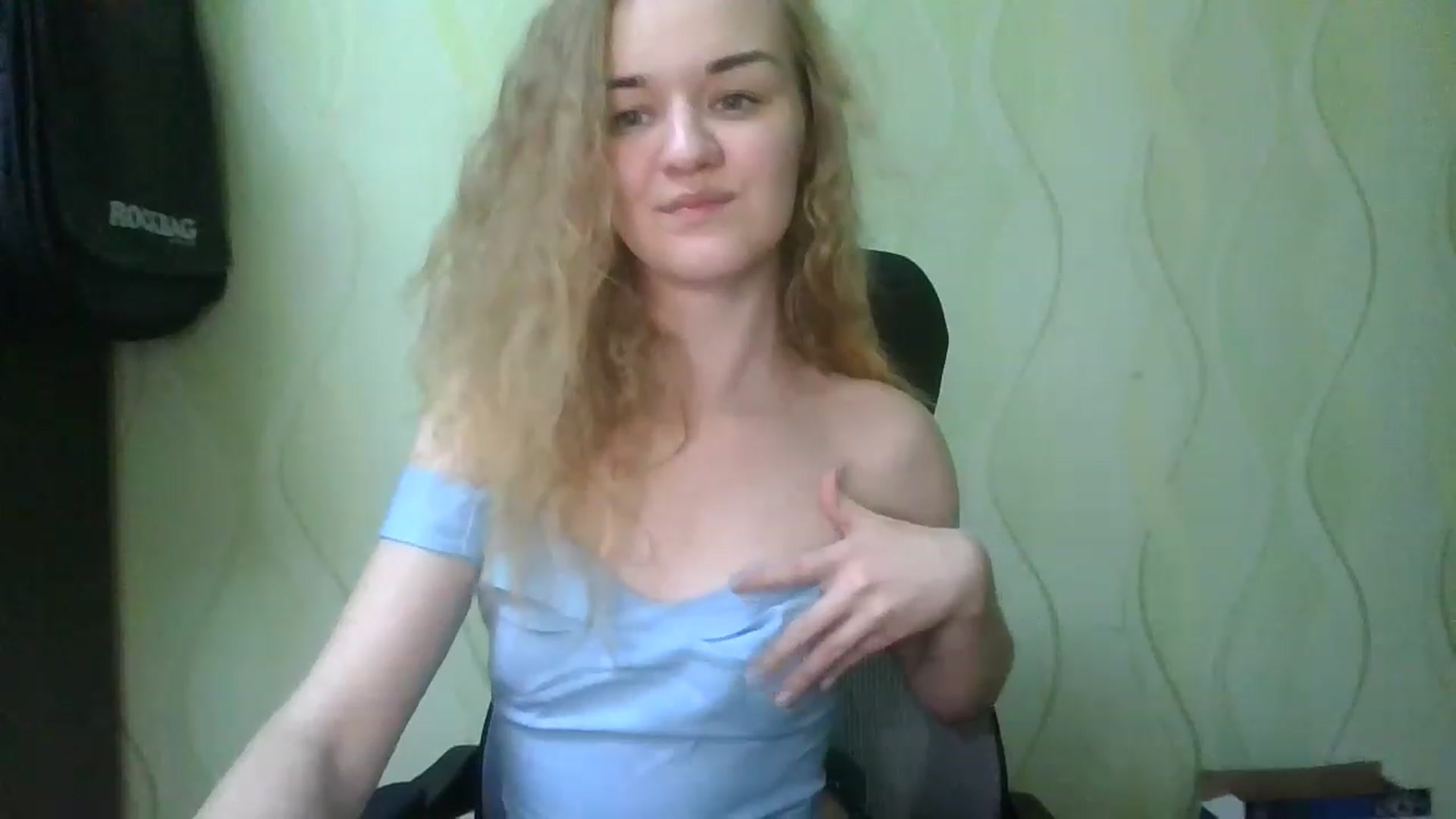 Gallery image thumbnail from ScarletChase's myfreecams stream on, 11/17/2022, 16:06 image 18 of 20