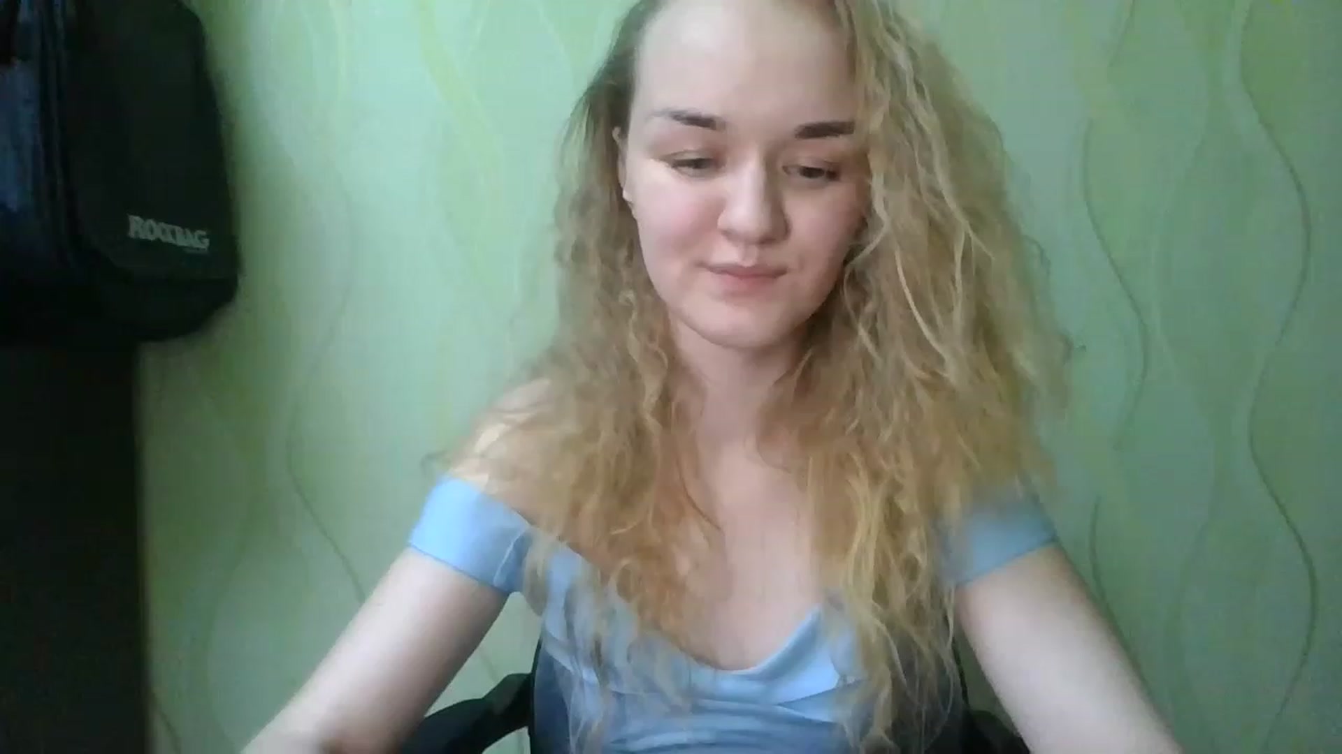 Gallery image thumbnail from ScarletChase's myfreecams stream on, 11/17/2022, 20:31 image 17 of 20