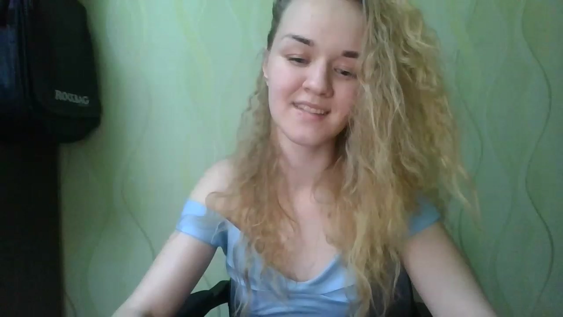 Gallery image thumbnail from ScarletChase's myfreecams stream on, 11/17/2022, 20:31 image 18 of 20