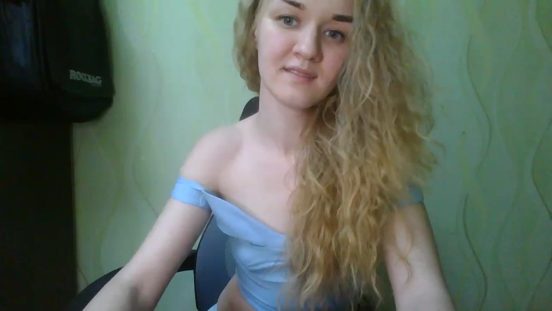 Gallery image thumbnail from ScarletChase's myfreecams stream on, 11/17/2022, 22:20 image 7 of 20