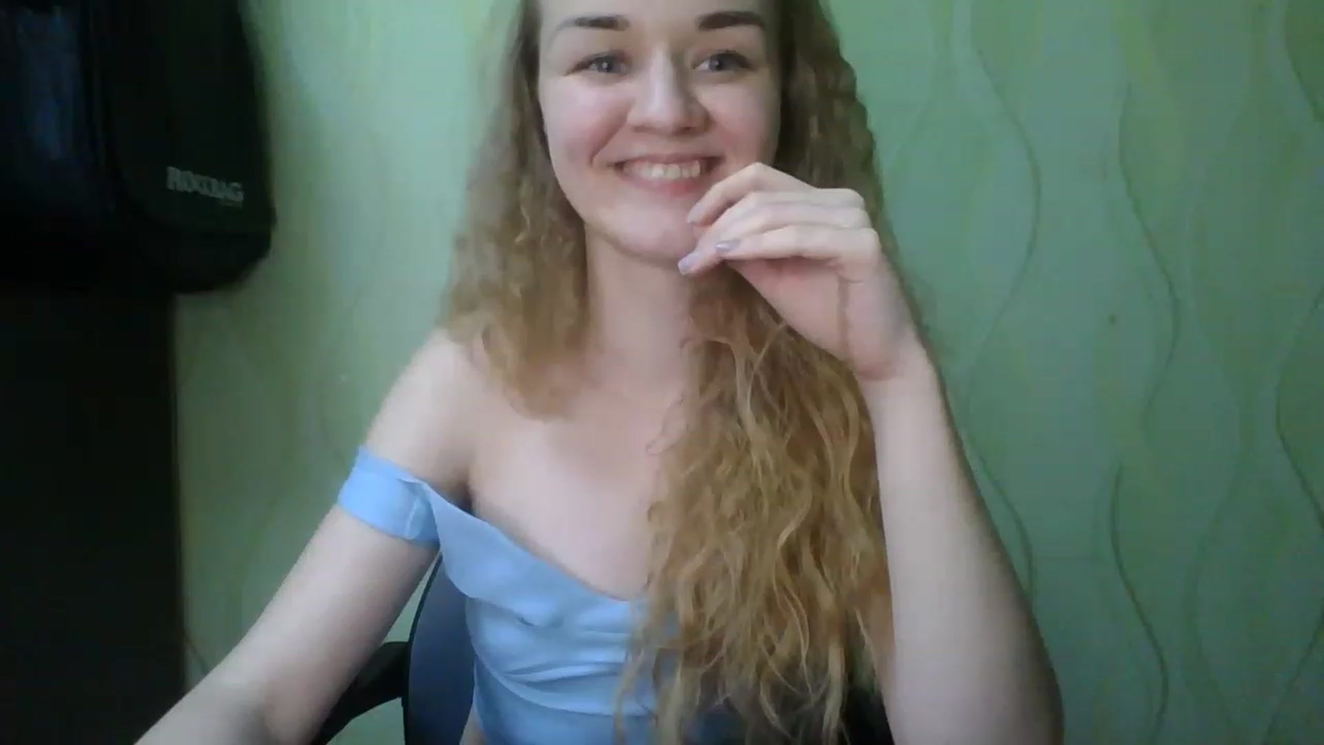 Gallery image thumbnail from ScarletChase's myfreecams stream on, 11/17/2022, 22:20 image 8 of 20