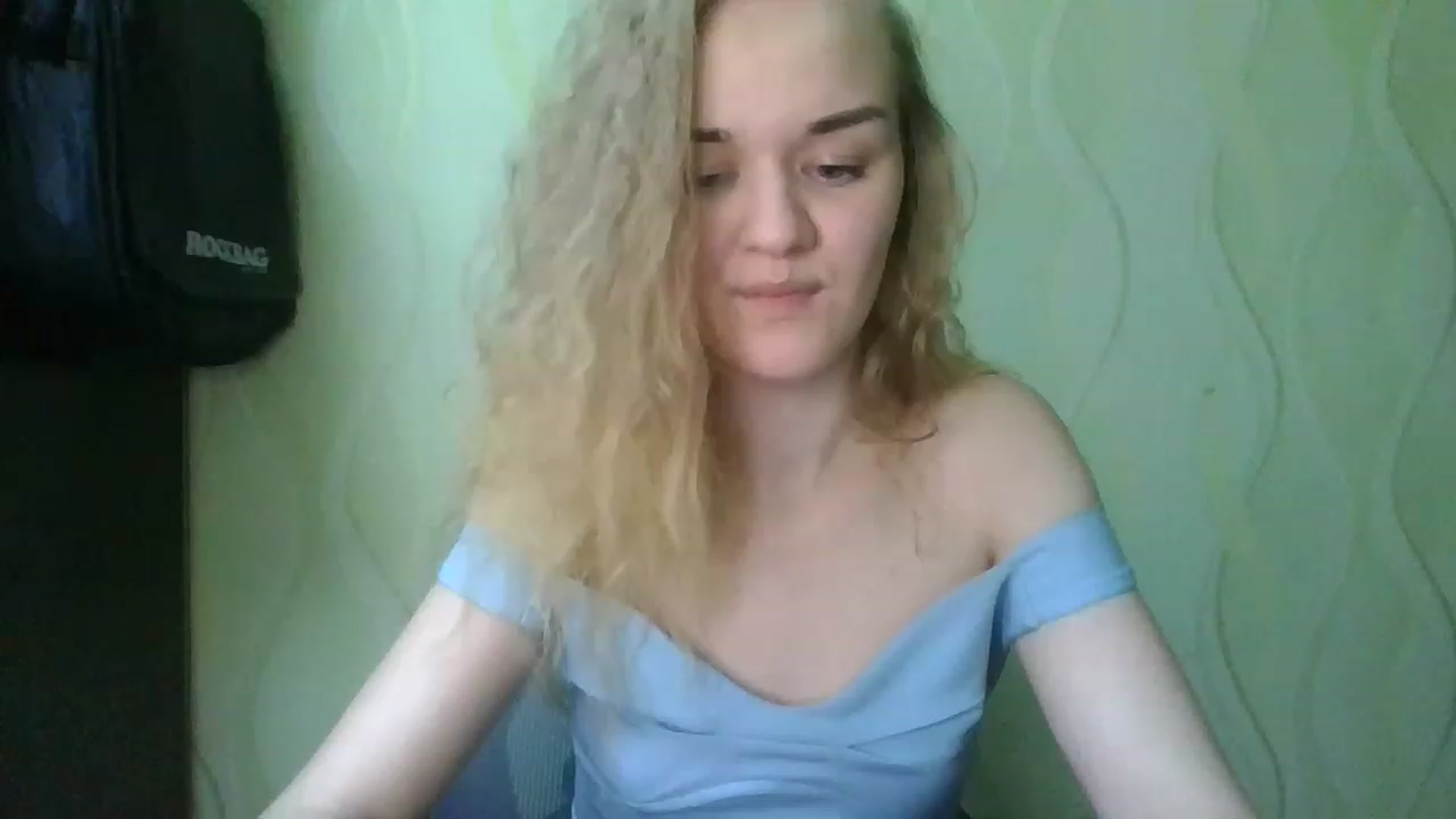 Gallery image thumbnail from ScarletChase's myfreecams stream on, 11/17/2022, 22:20 image 16 of 20