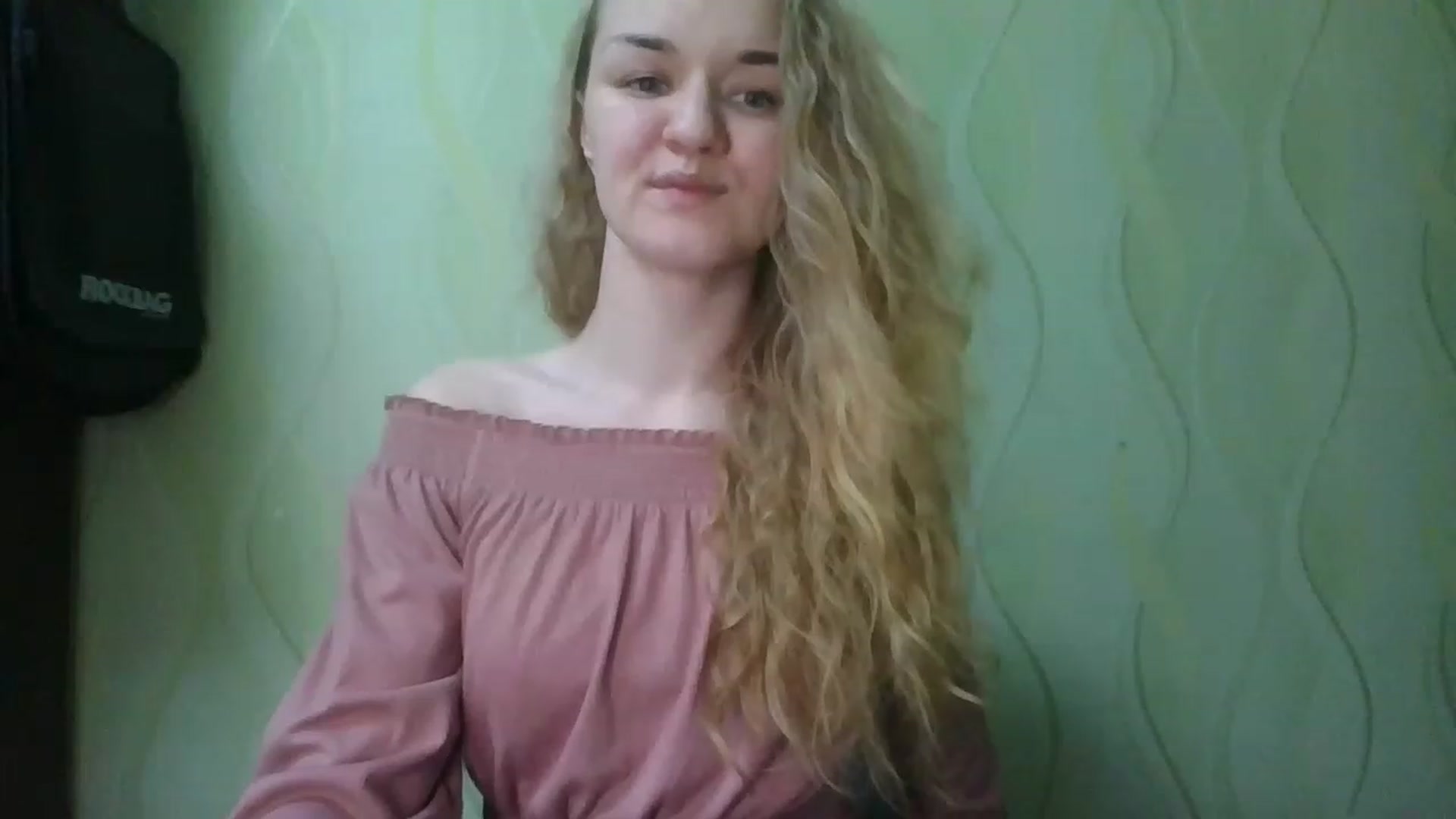 Gallery image thumbnail from ScarletChase's myfreecams stream on, 11/18/2022, 21:53 image 4 of 20