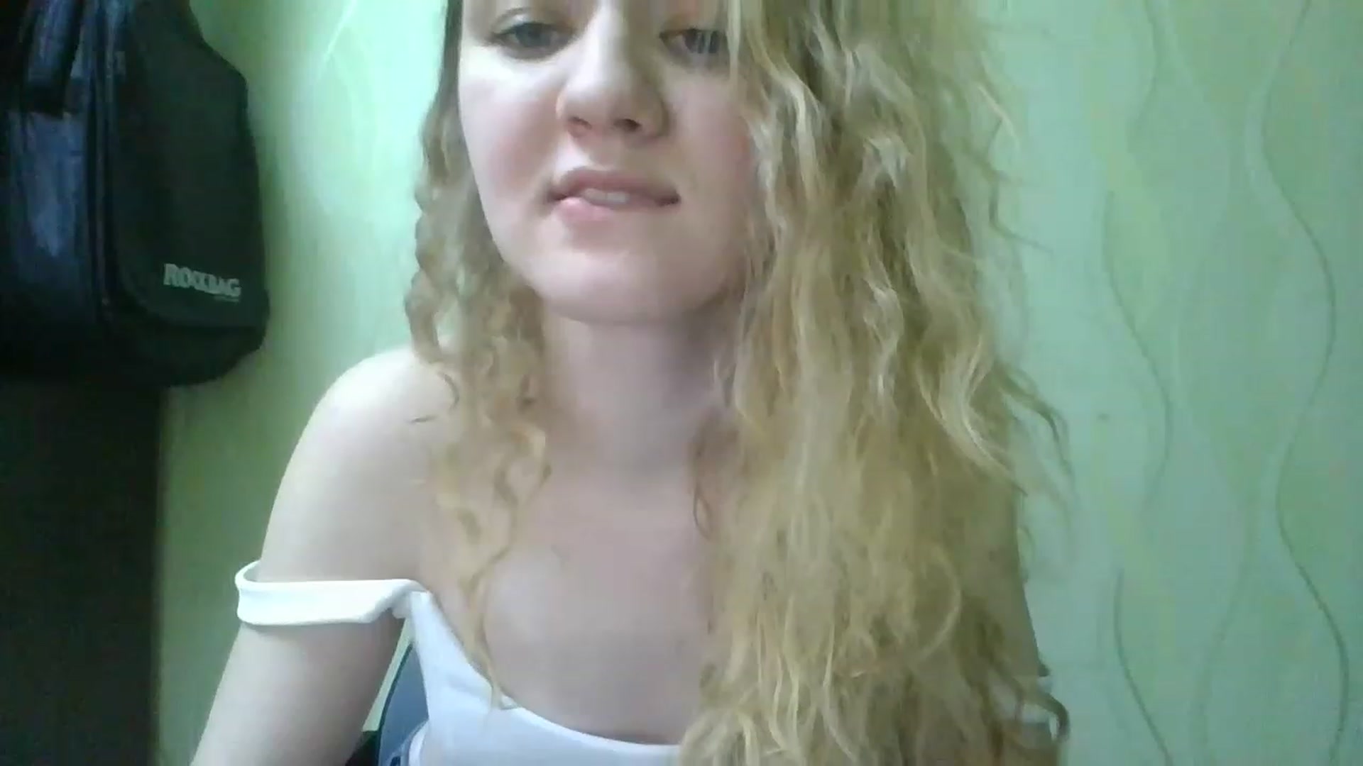Gallery image thumbnail from ScarletChase's myfreecams stream on, 11/19/2022, 14:39 image 8 of 20