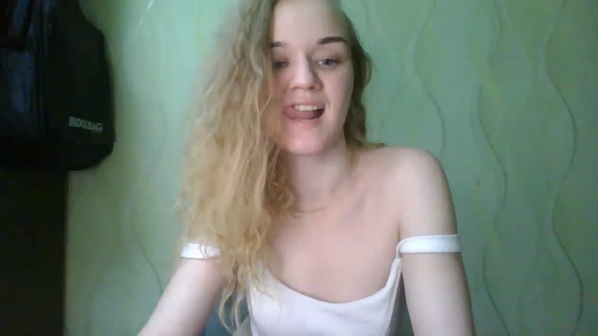 Gallery image thumbnail from ScarletChase's myfreecams stream on, 11/19/2022, 15:08 image 8 of 20