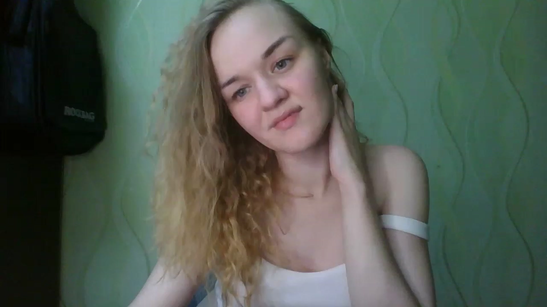 Gallery image thumbnail from ScarletChase's myfreecams stream on, 11/19/2022, 15:08 image 2 of 20