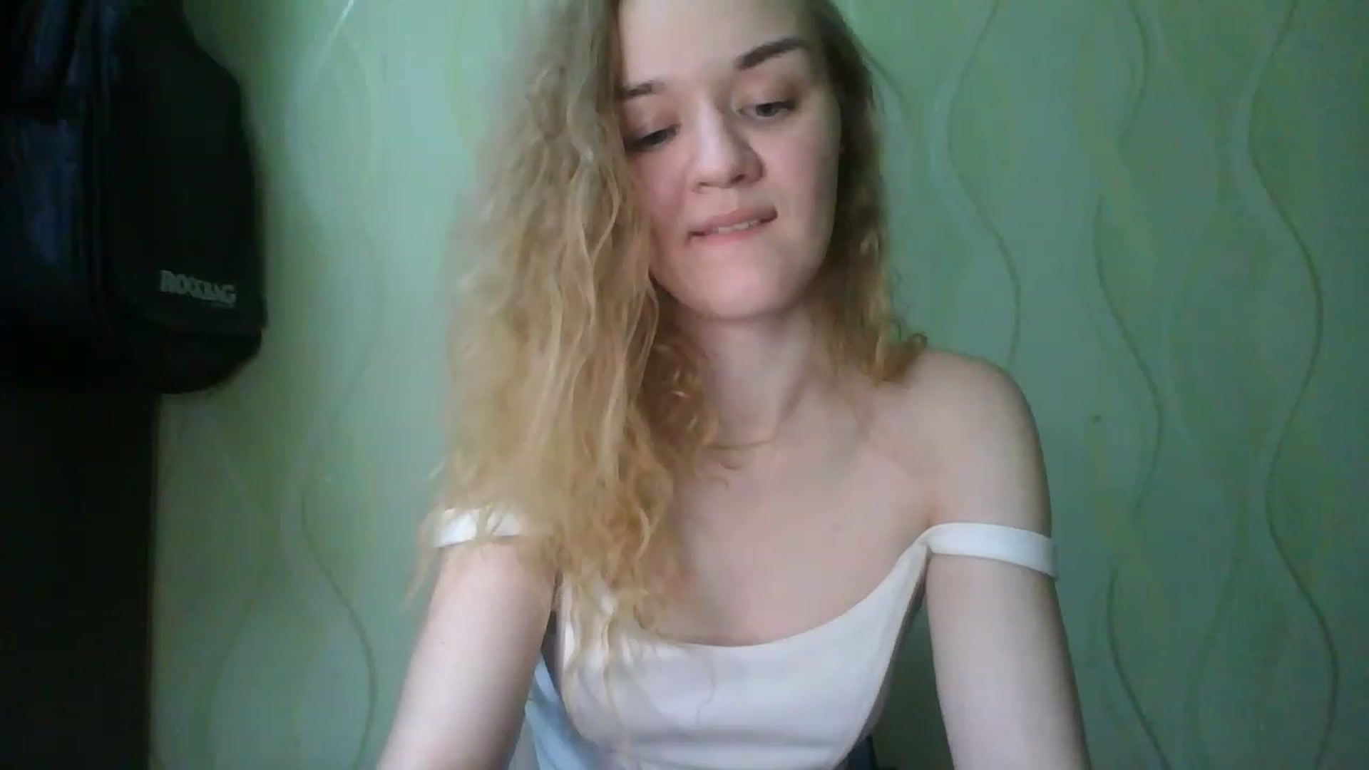 Gallery image thumbnail from ScarletChase's myfreecams stream on, 11/19/2022, 15:08 image 6 of 20
