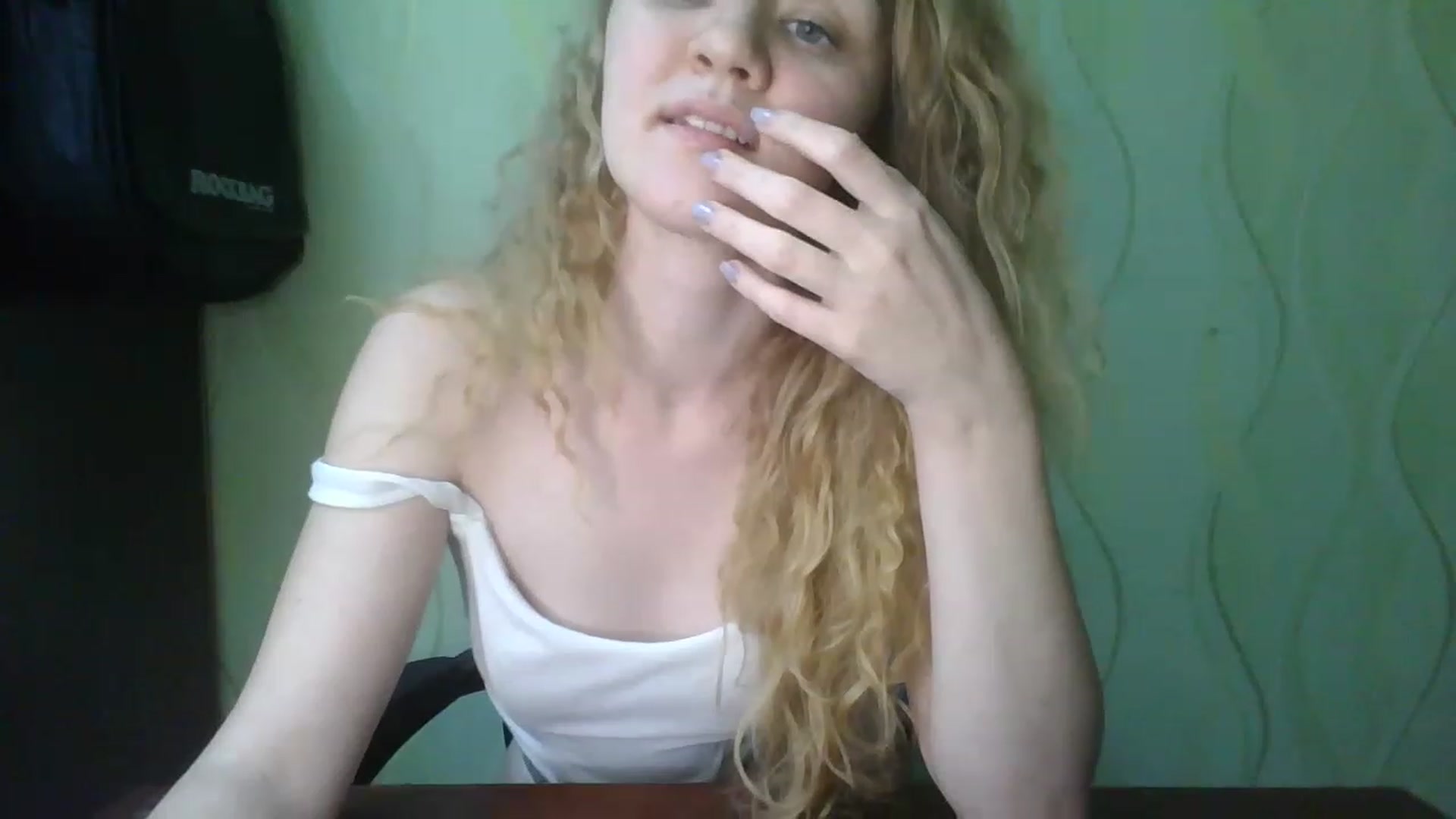 Gallery image thumbnail from ScarletChase's myfreecams stream on, 11/19/2022, 17:16 image 2 of 20