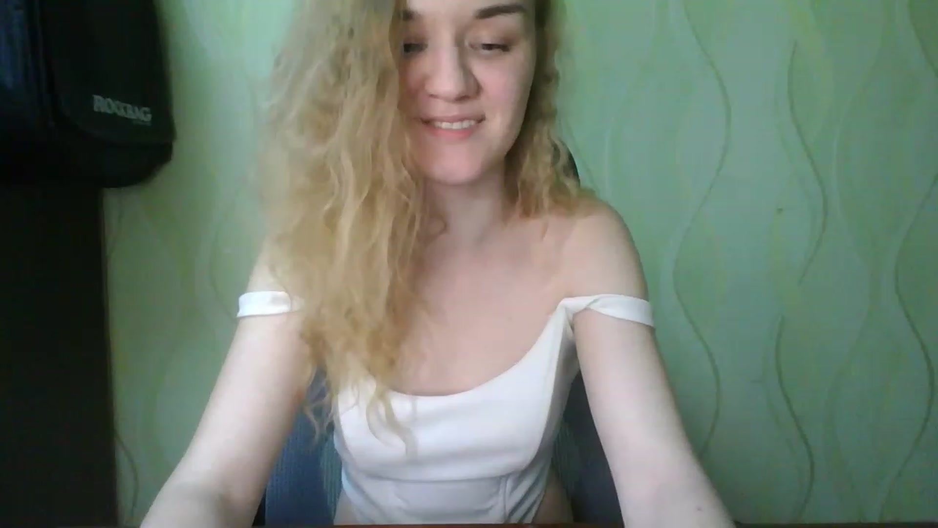 Gallery image thumbnail from ScarletChase's myfreecams stream on, 11/19/2022, 17:16 image 10 of 20