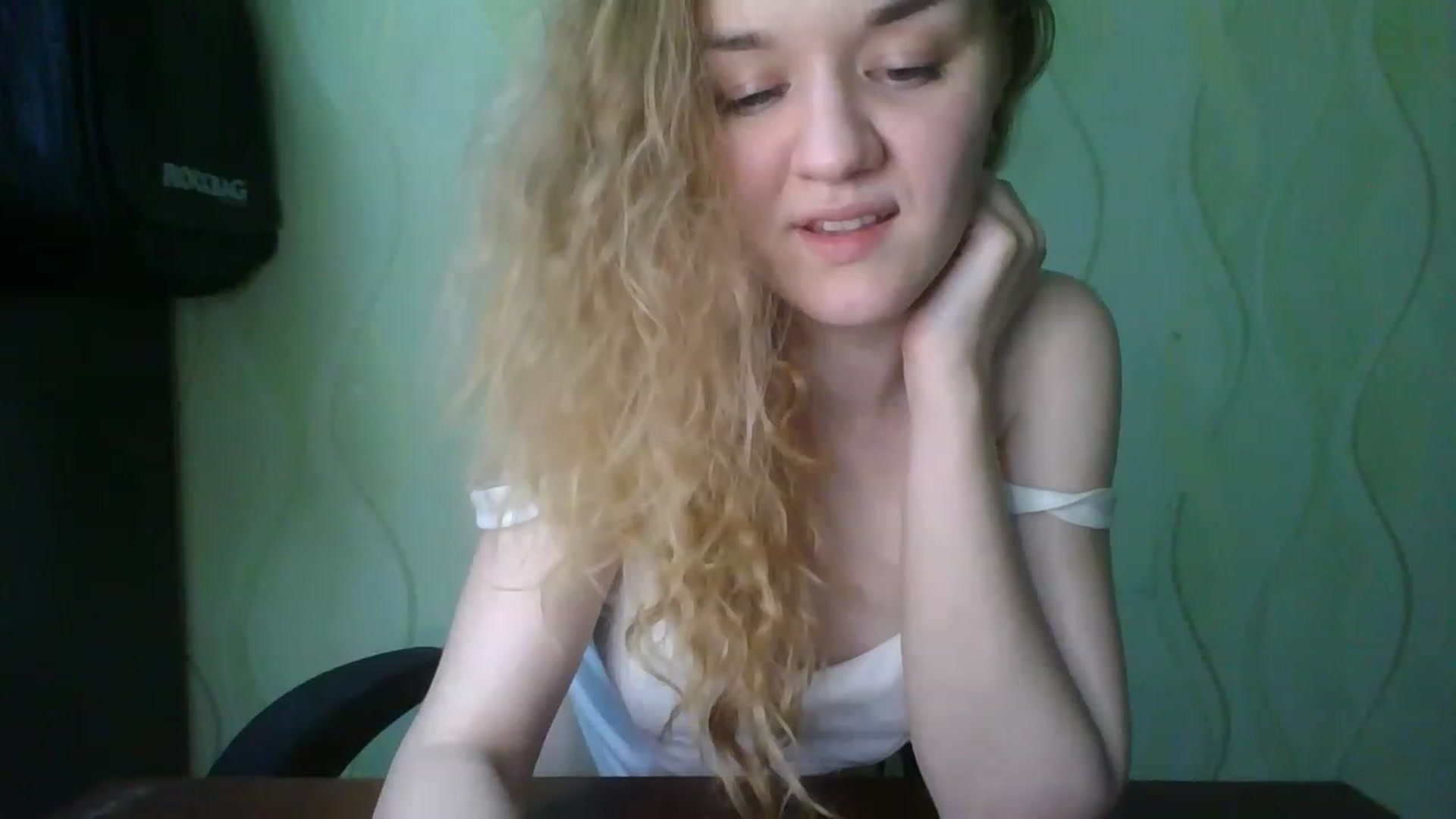 Gallery image thumbnail from ScarletChase's myfreecams stream on, 11/19/2022, 17:16 image 3 of 20