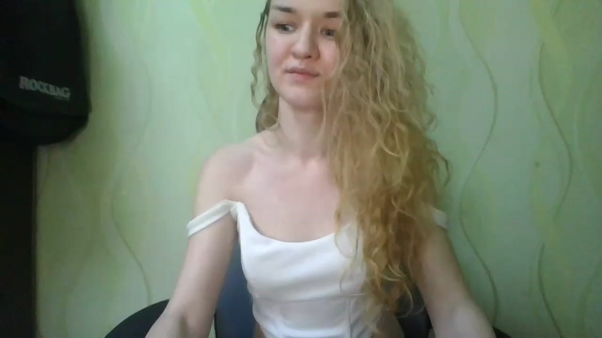 Gallery image thumbnail from ScarletChase's myfreecams stream on, 11/19/2022, 17:16 image 5 of 20