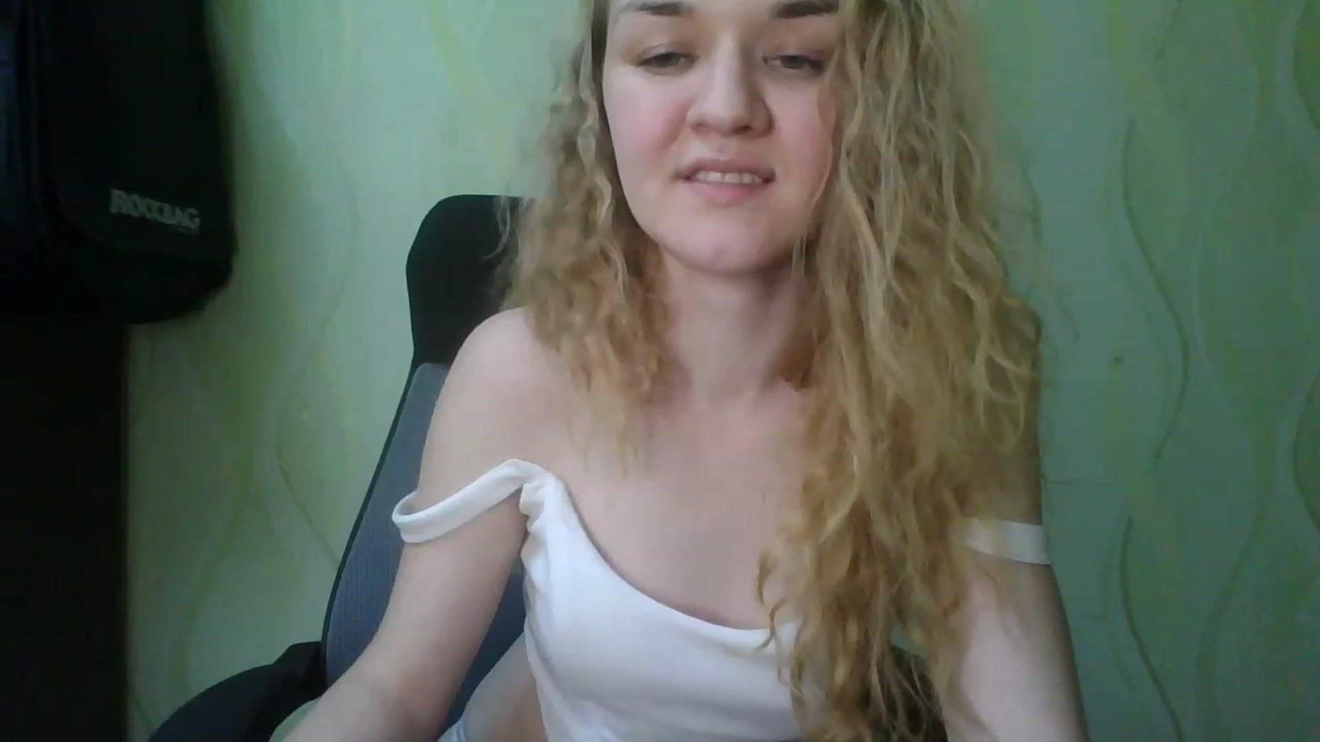 Gallery image thumbnail from ScarletChase's myfreecams stream on, 11/19/2022, 17:16 image 4 of 20