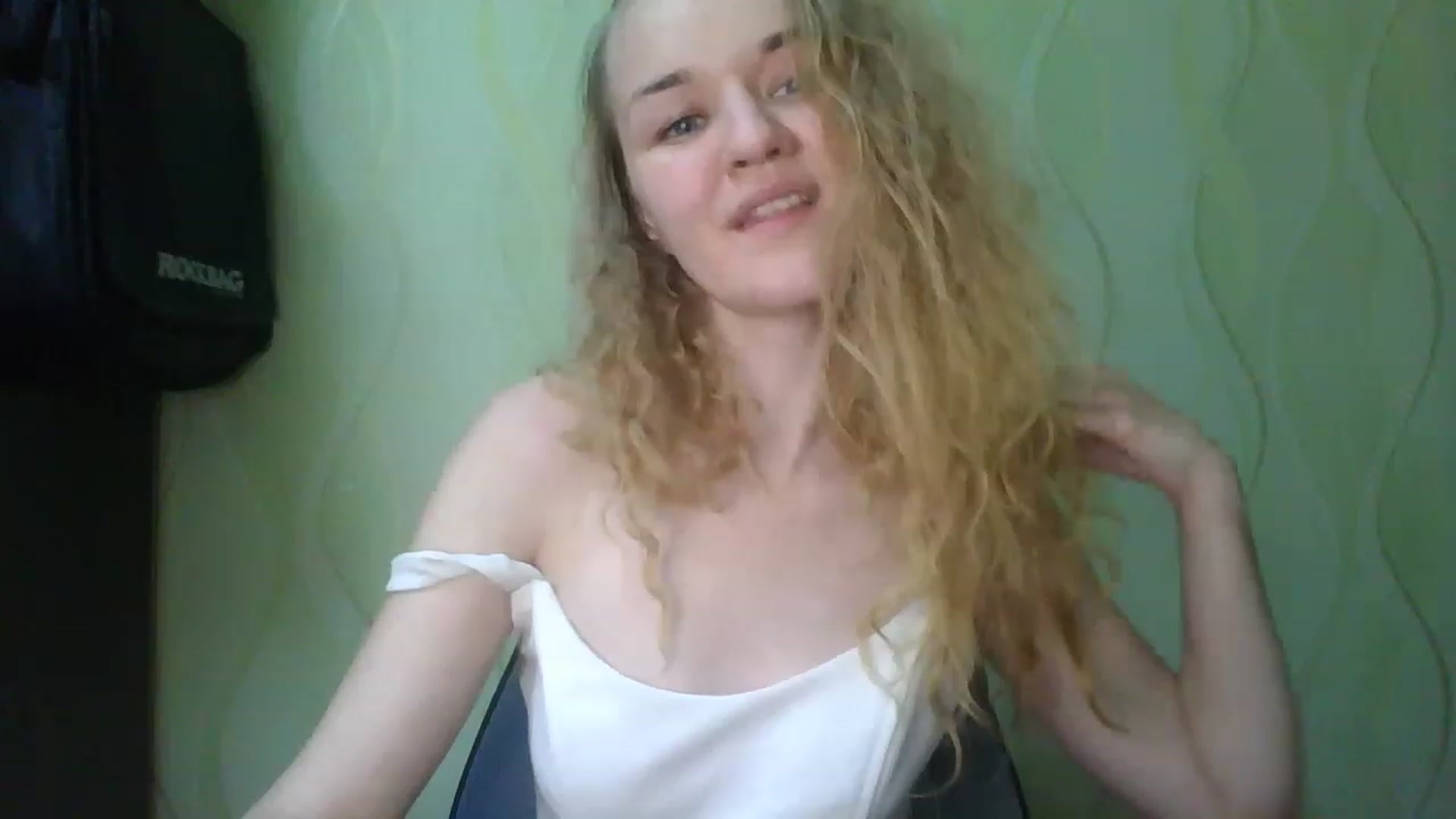 Gallery image thumbnail from ScarletChase's myfreecams stream on, 11/19/2022, 17:16 image 19 of 20