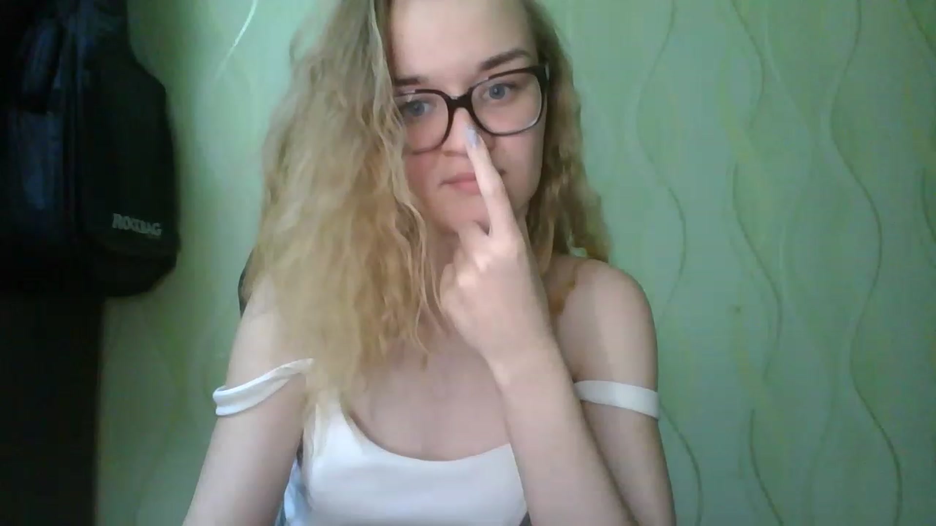 Gallery image thumbnail from ScarletChase's myfreecams stream on, 11/19/2022, 18:59 image 16 of 20